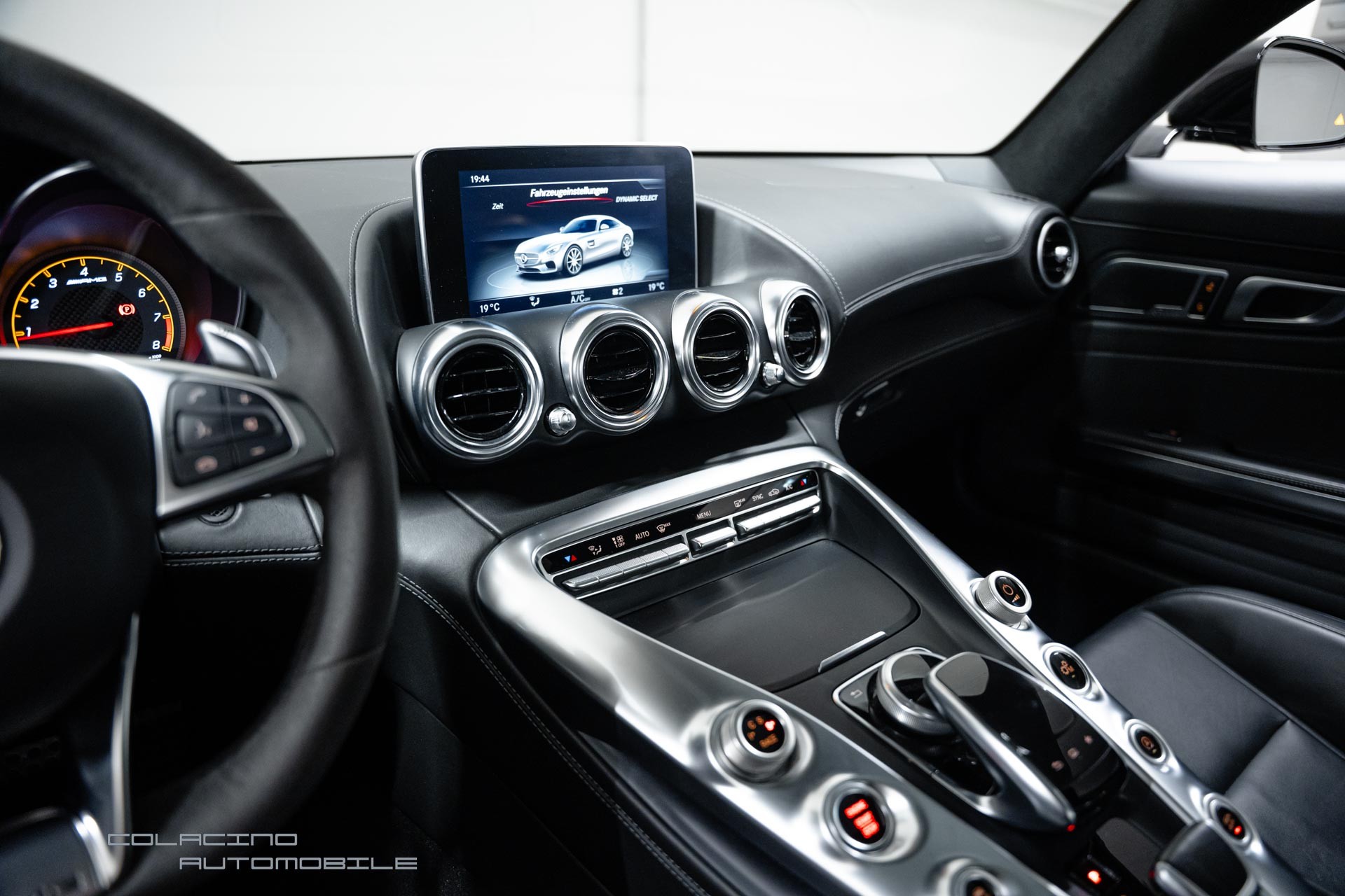 MERCEDES-BENZ AMG GT S Speedshift DCT-image-24