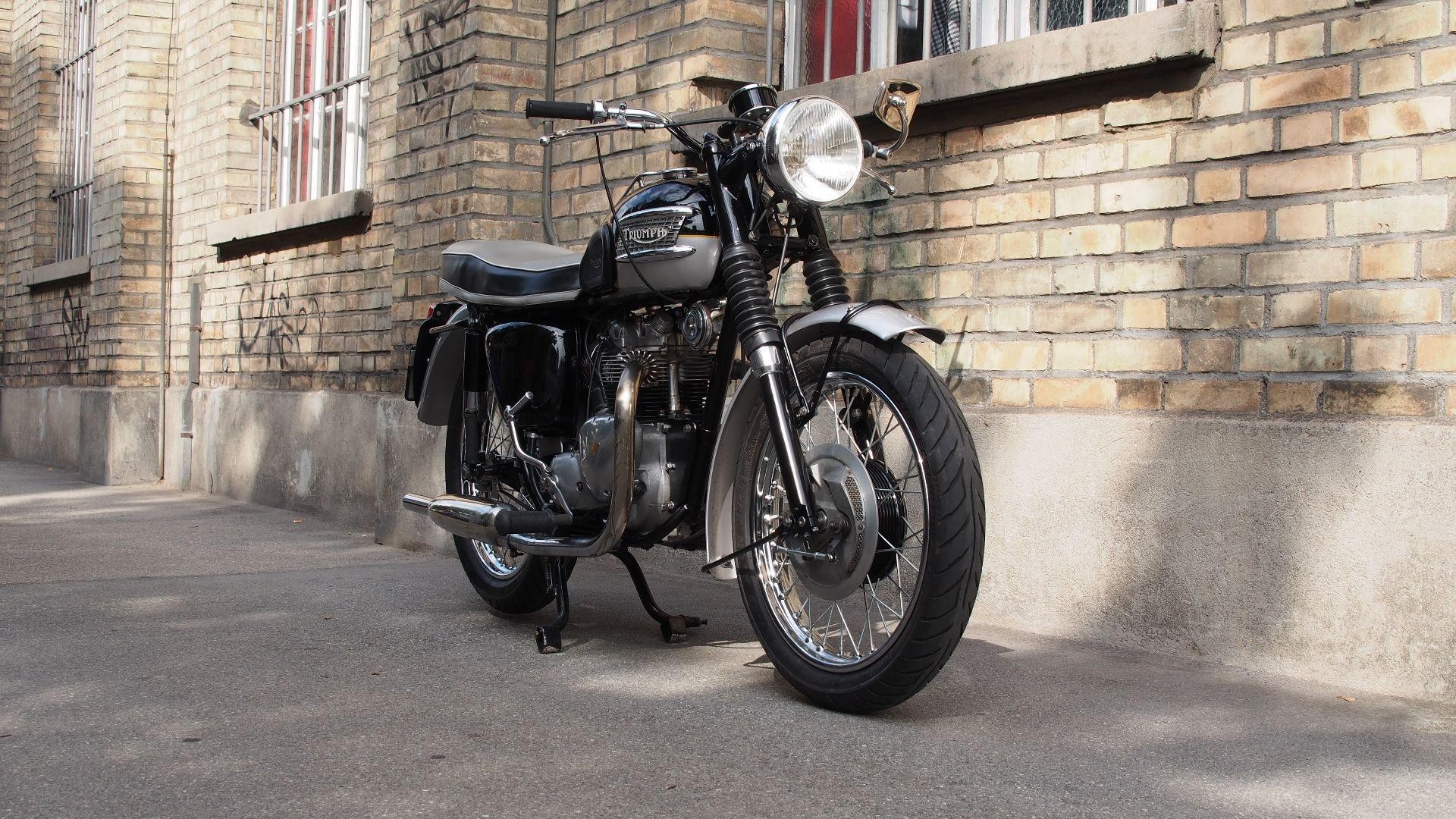TRIUMPH 500 CC-image-0