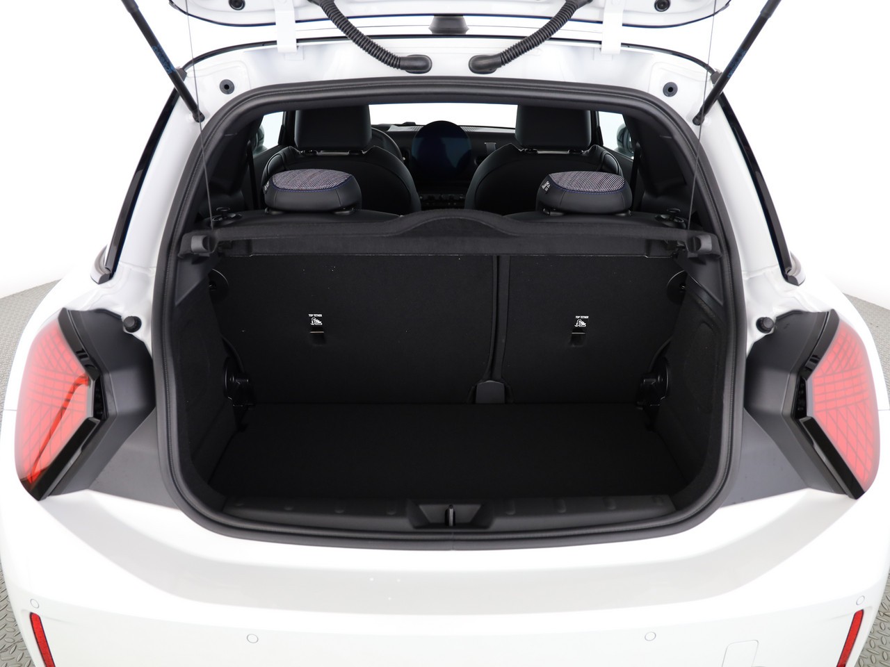 MINI Cooper C-image-6