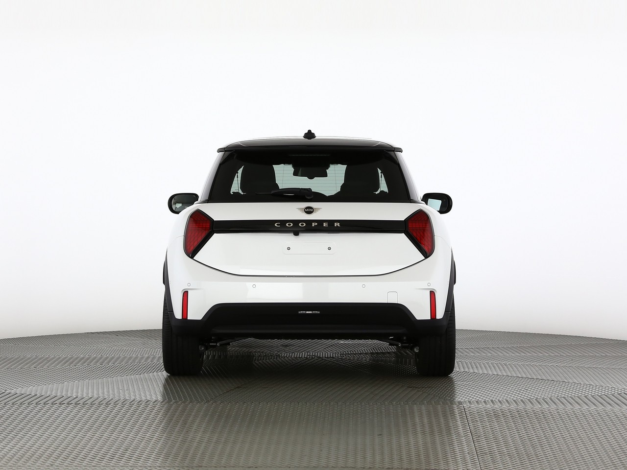 MINI Cooper C-showroom-element-3