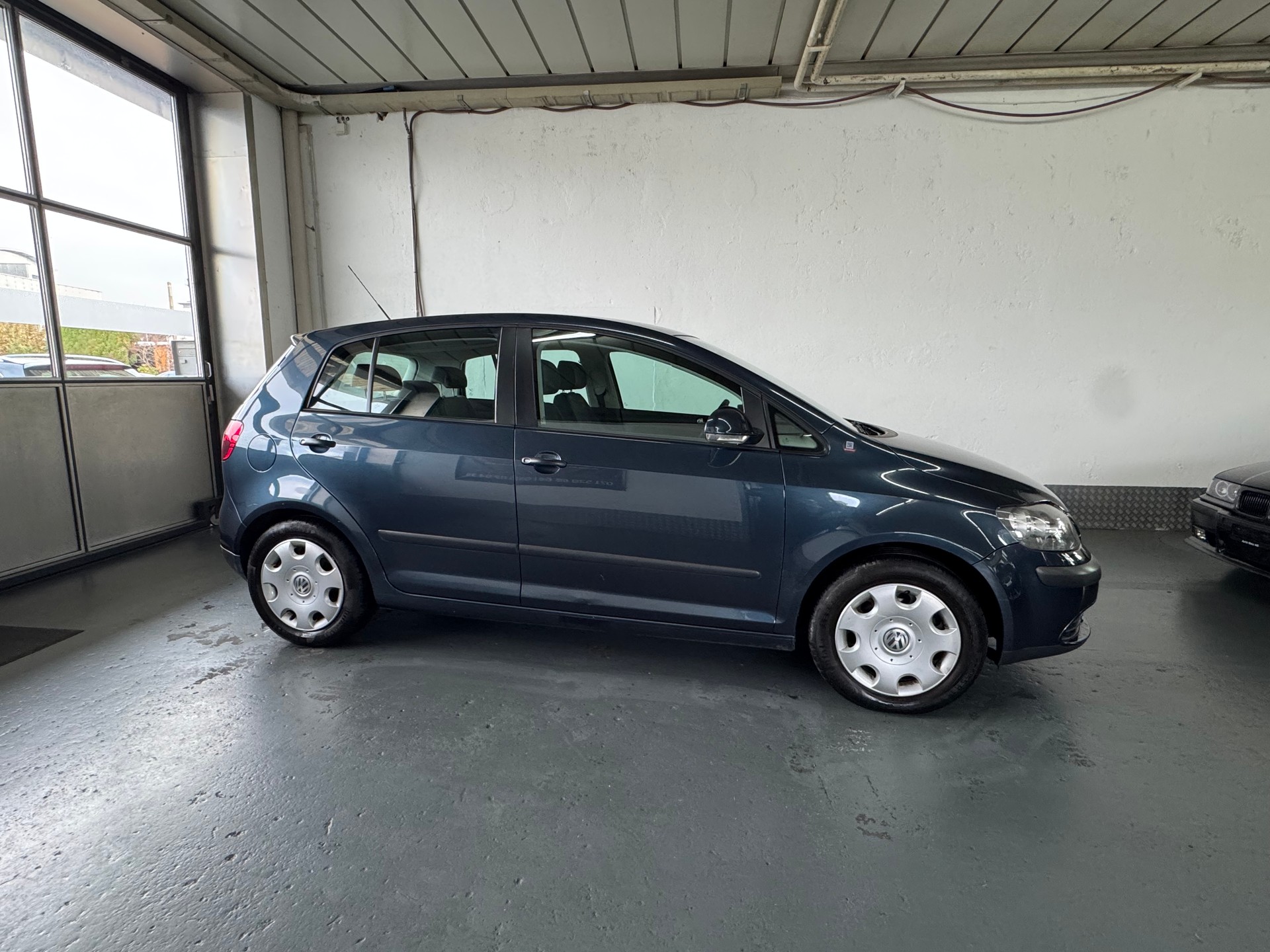 VW Golf Plus 1.6 FSI Comfortline-image-6