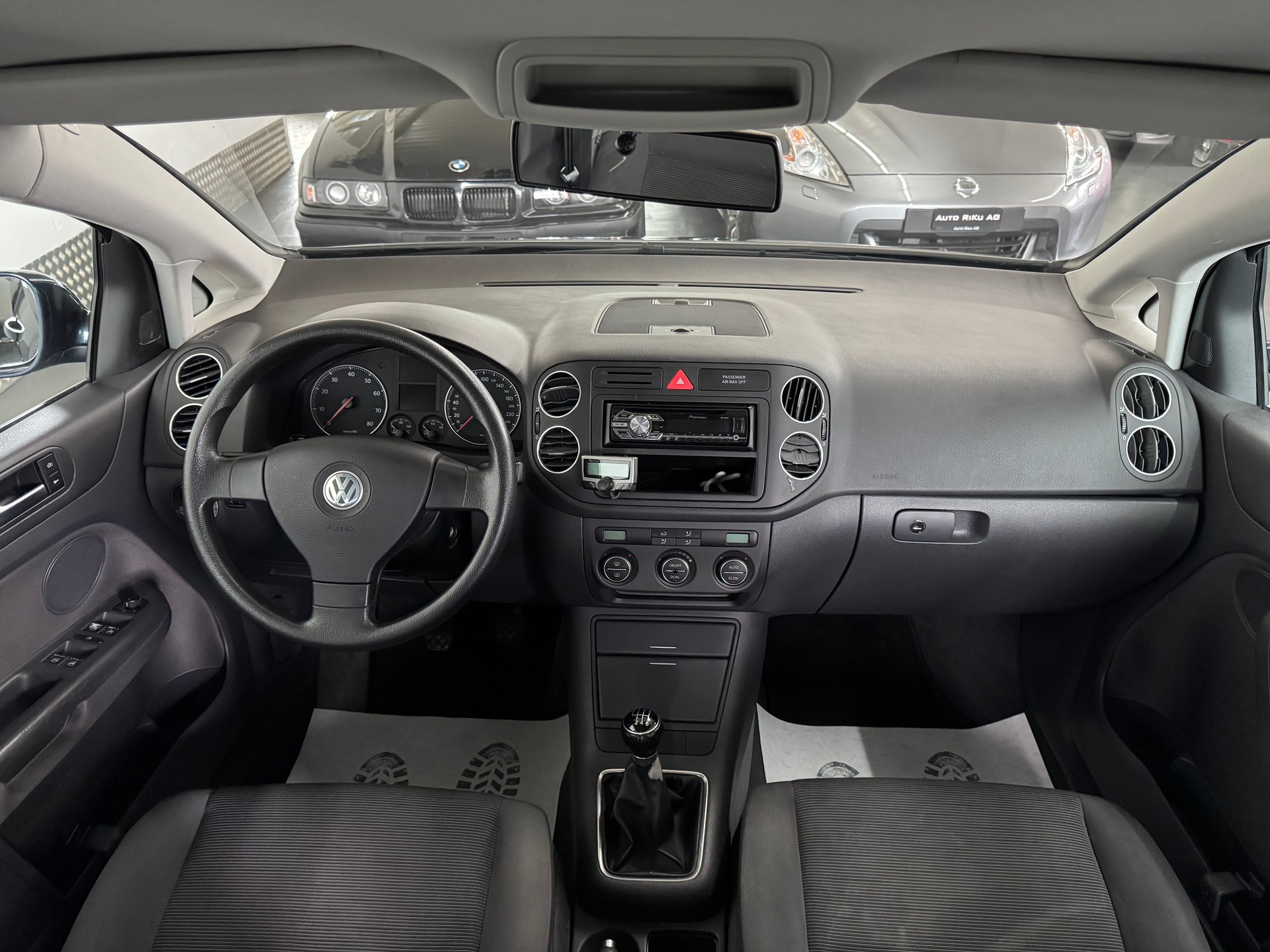 VW Golf Plus 1.6 FSI Comfortline-image-14