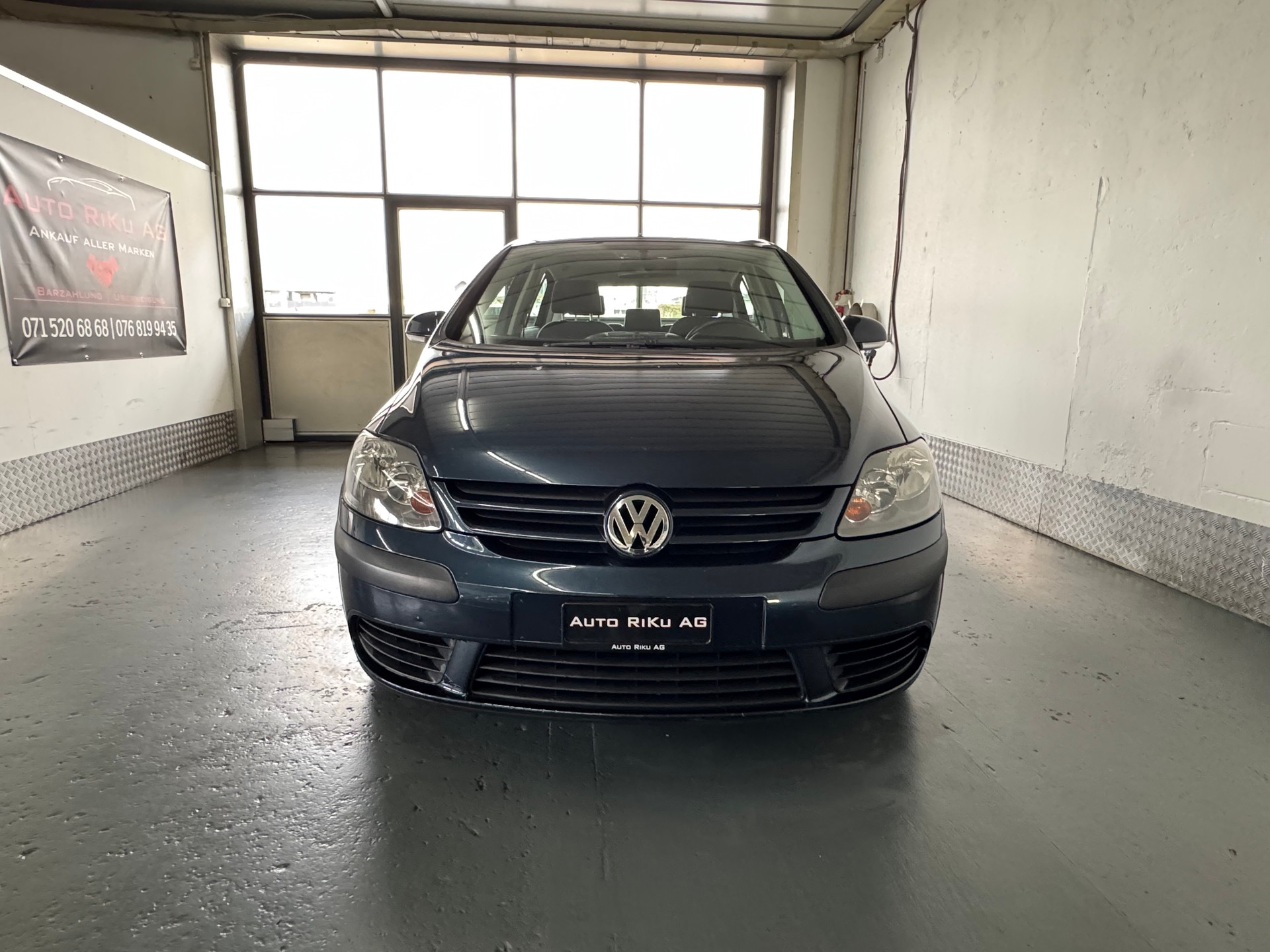VW Golf Plus 1.6 FSI Comfortline-showroom-element-3
