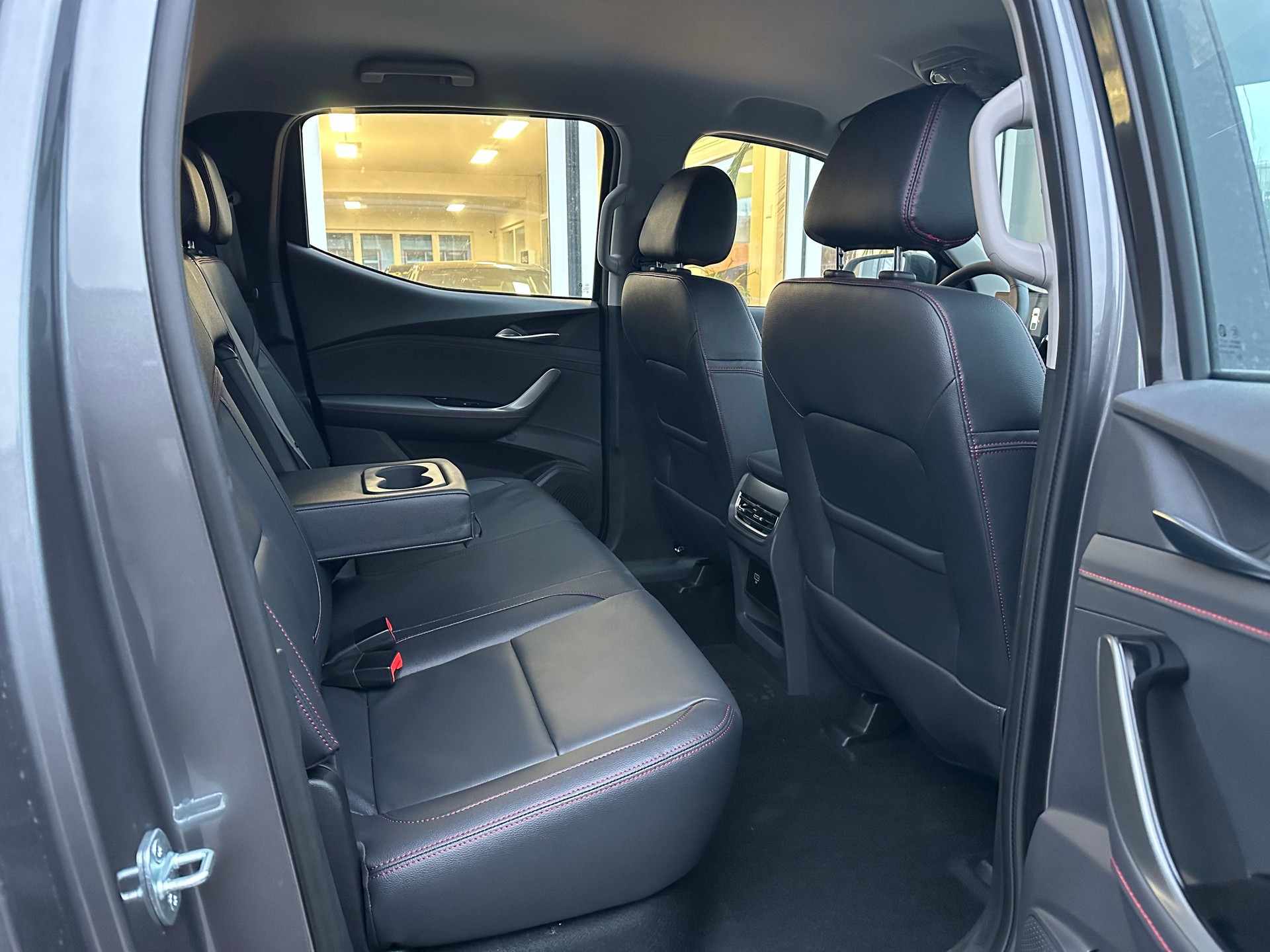 MAXUS T60 Max 2.0 TD Luxury-image-7