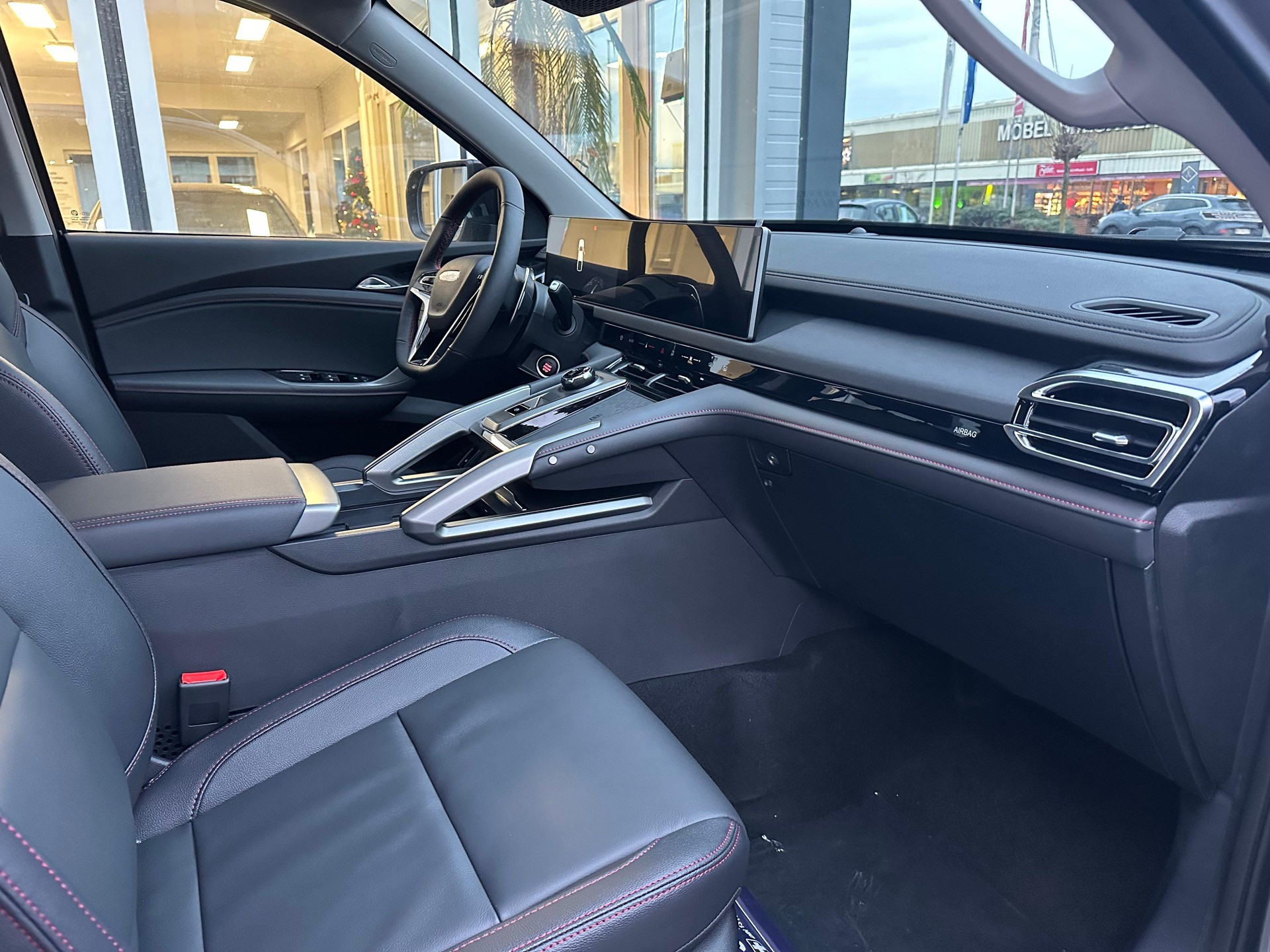 MAXUS T60 Max 2.0 TD Luxury-image-10