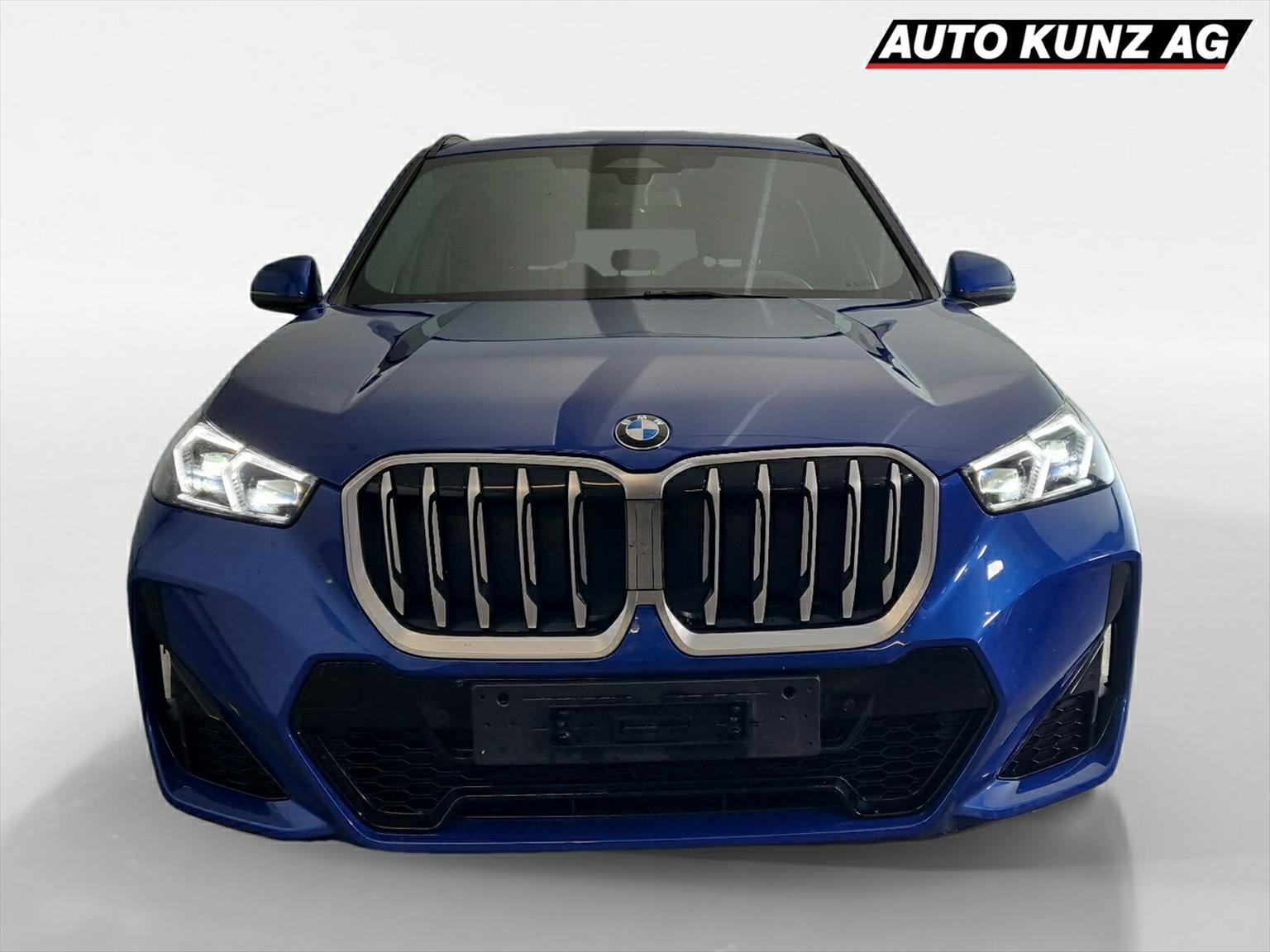 BMW X1 xDrive 20d 48V M Sport Hybrid-showroom-element-2