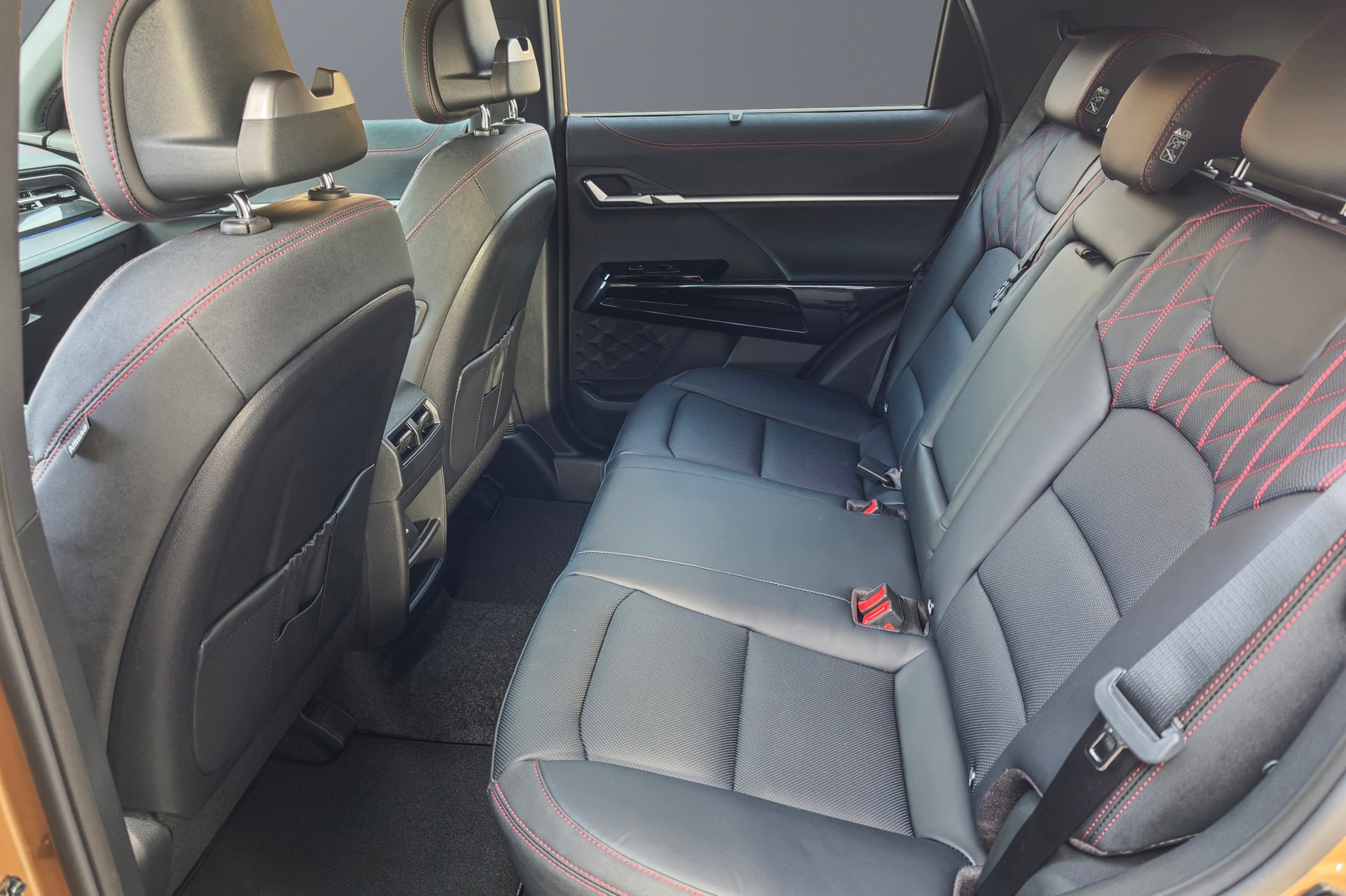 KGM-SsangYong Titanum HEV 1.5 T-GDi-image-12