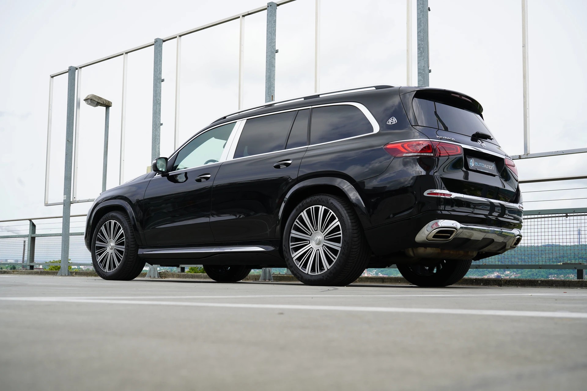 MERCEDES-BENZ GLS MAYBACH 600 9G-TRONIC l 558 PS-image-6