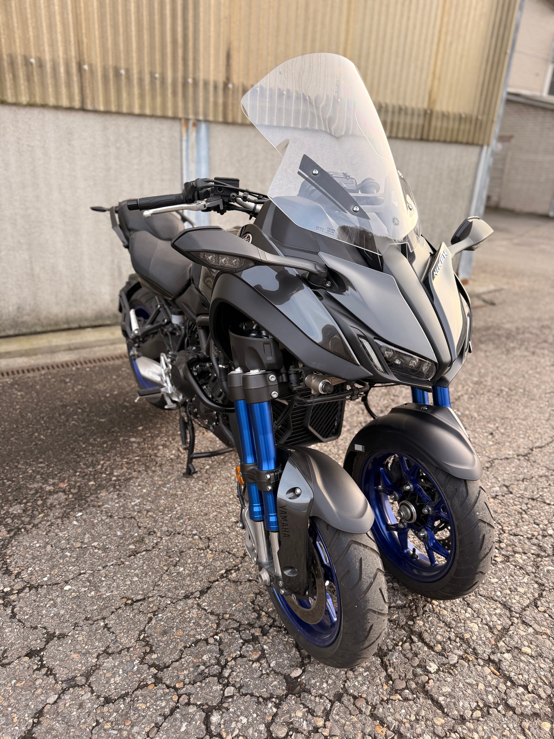 YAMAHA Niken-image-5