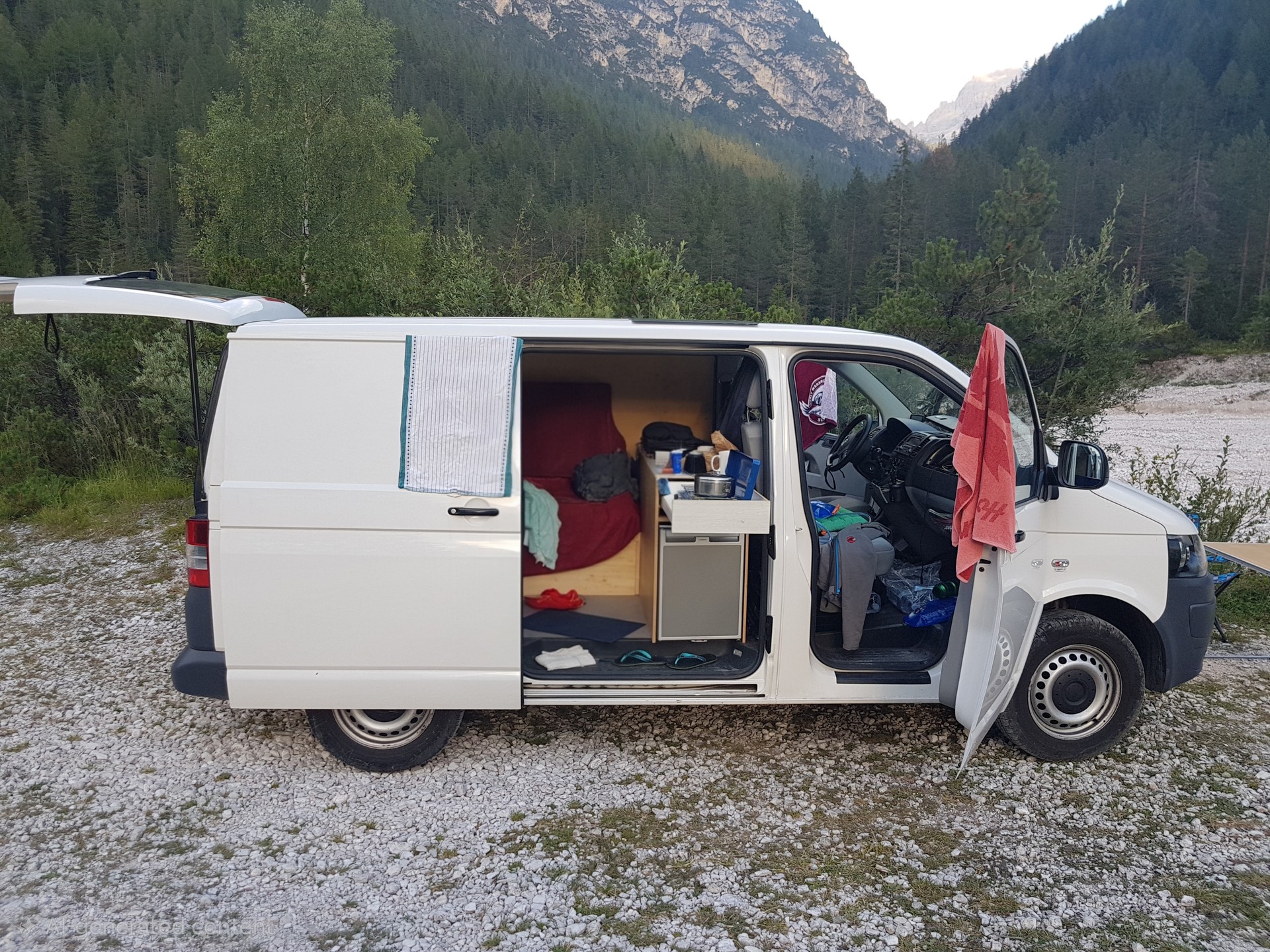 VW T5 2.0-image-2