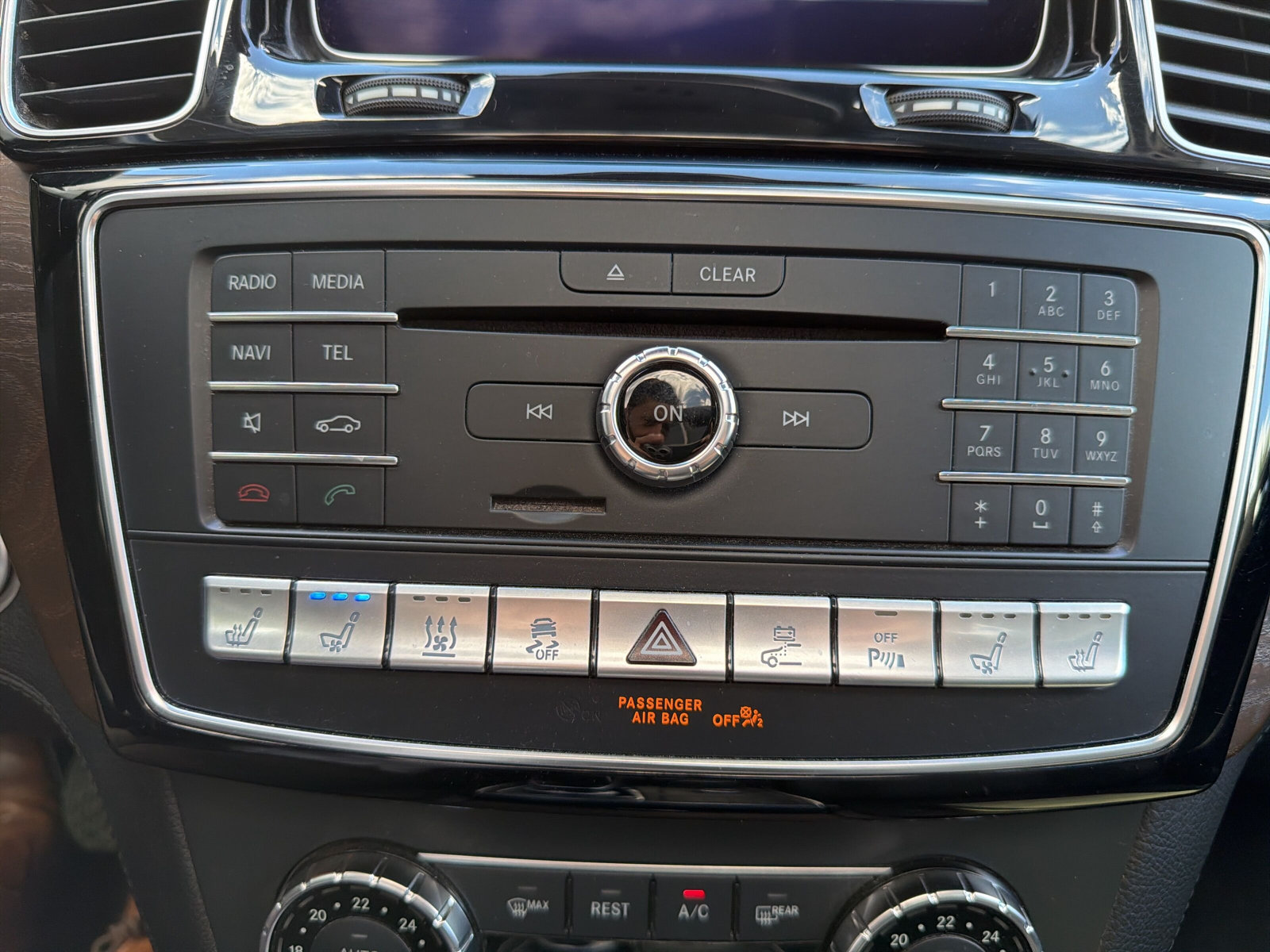 MERCEDES-BENZ GLE 500 e 4Matic-image-23