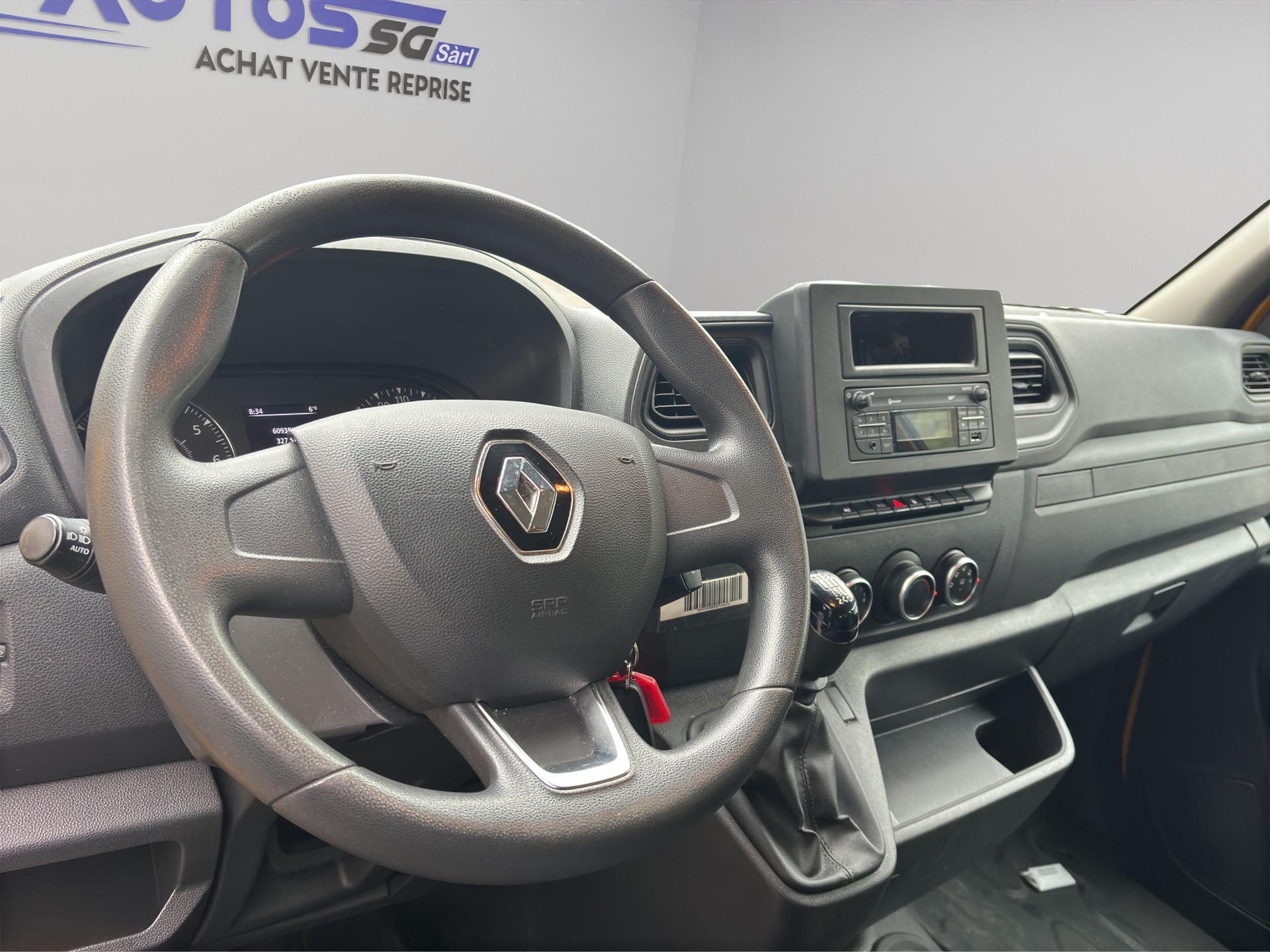 RENAULT Master T35 2.3dCi 135 L3H3-image-7