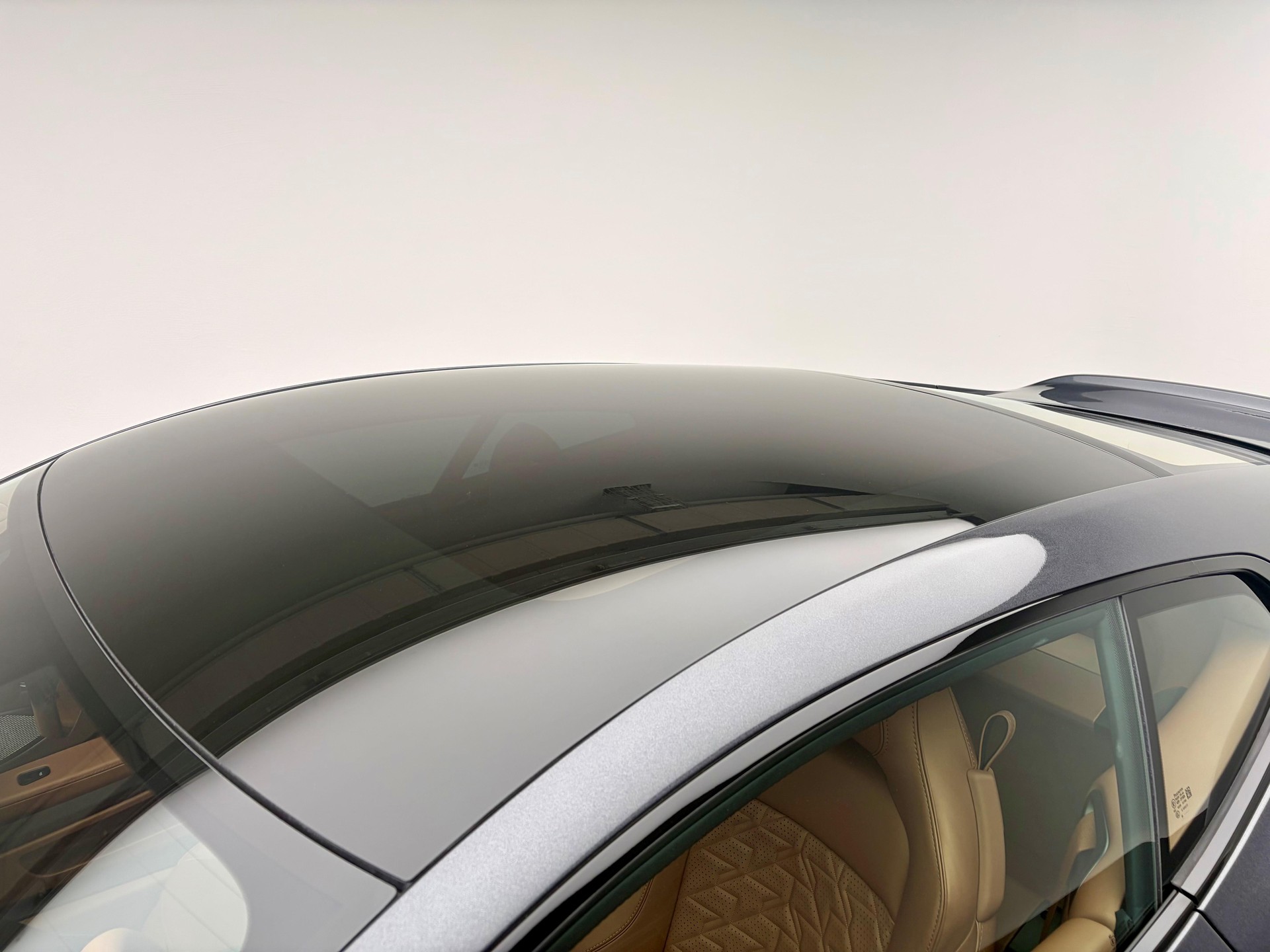 ASTON MARTIN Vanquish 5.2 V12 Bi-Turbo-image-26