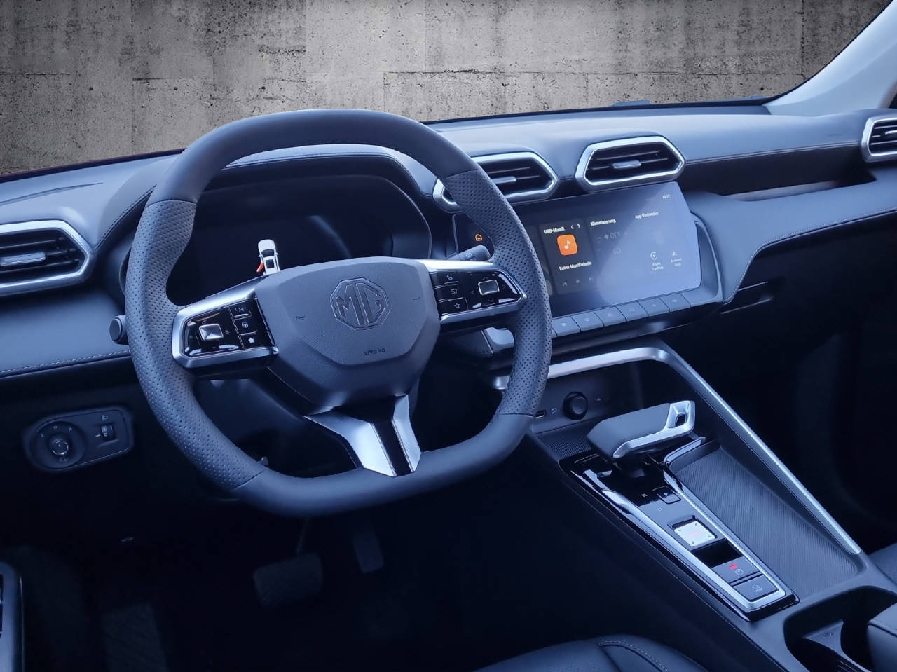 MG ZS 1.5 Hybrid+ Luxury-image-6