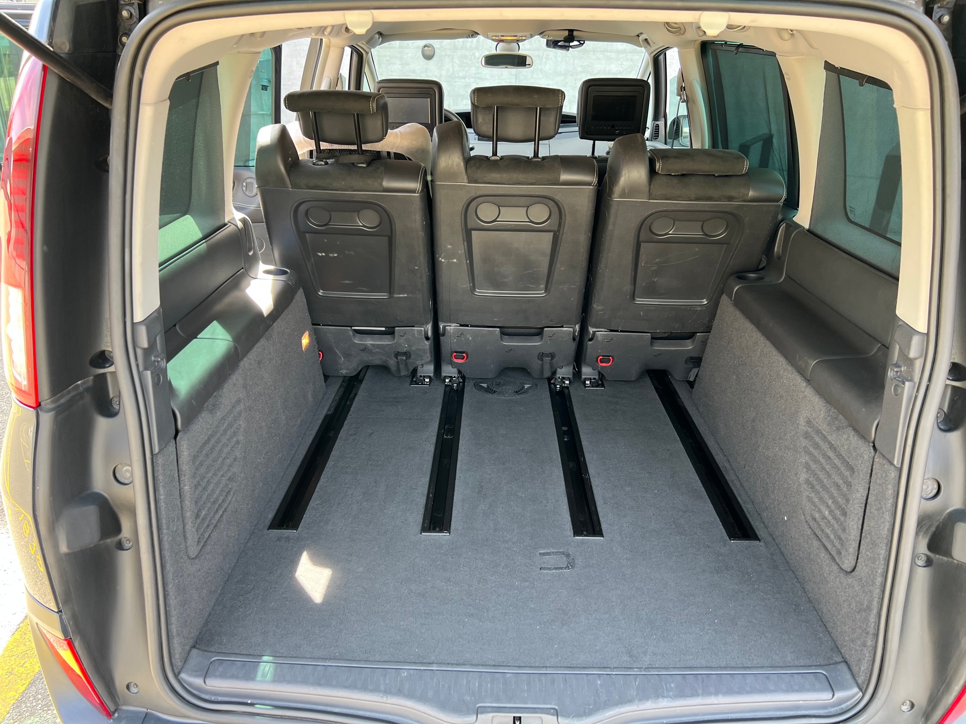 RENAULT Grand Espace 2.0 dCi 175 DPF Dynamique-image-11