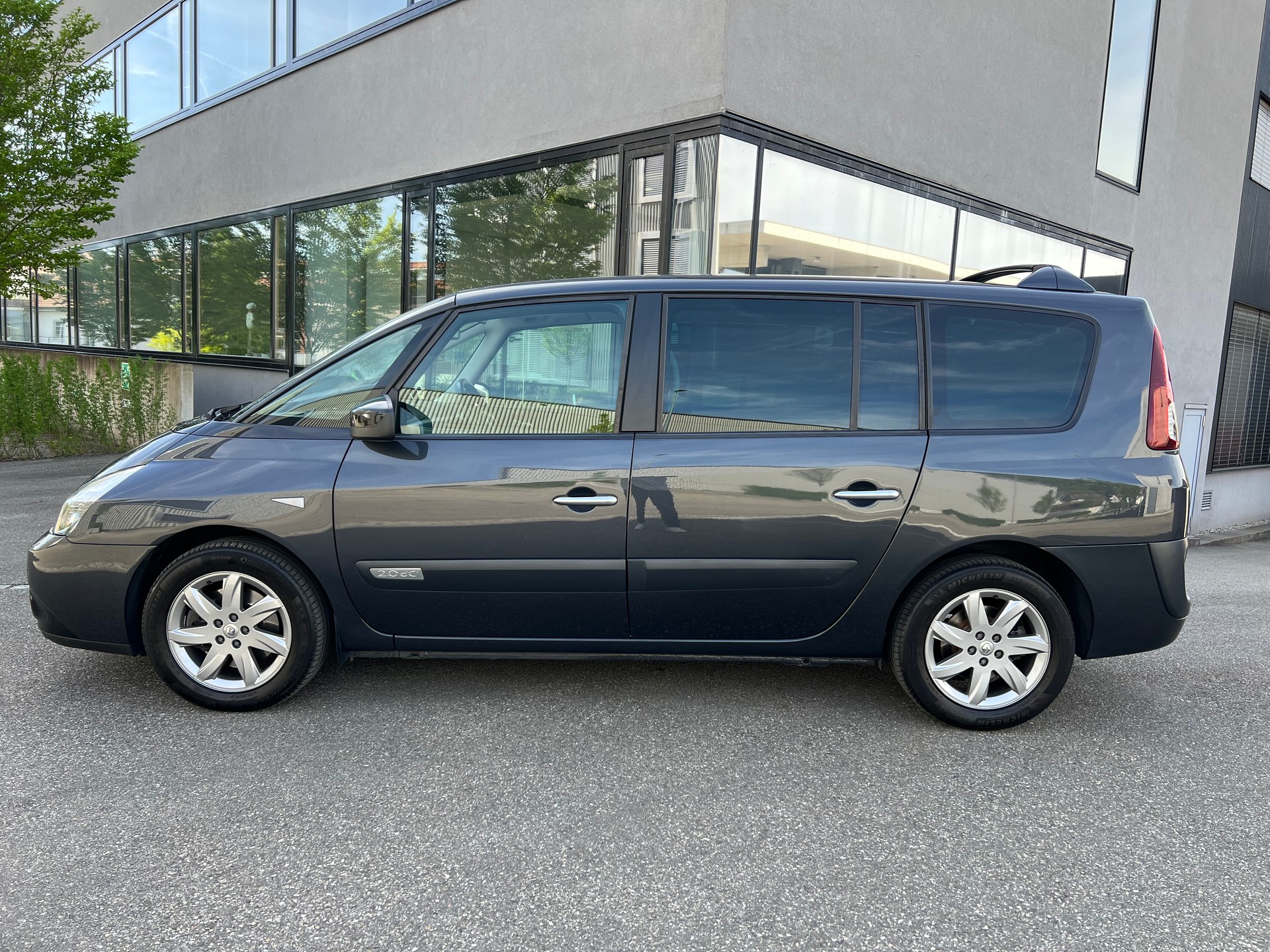 RENAULT Grand Espace 2.0 dCi 175 DPF Dynamique-image-1