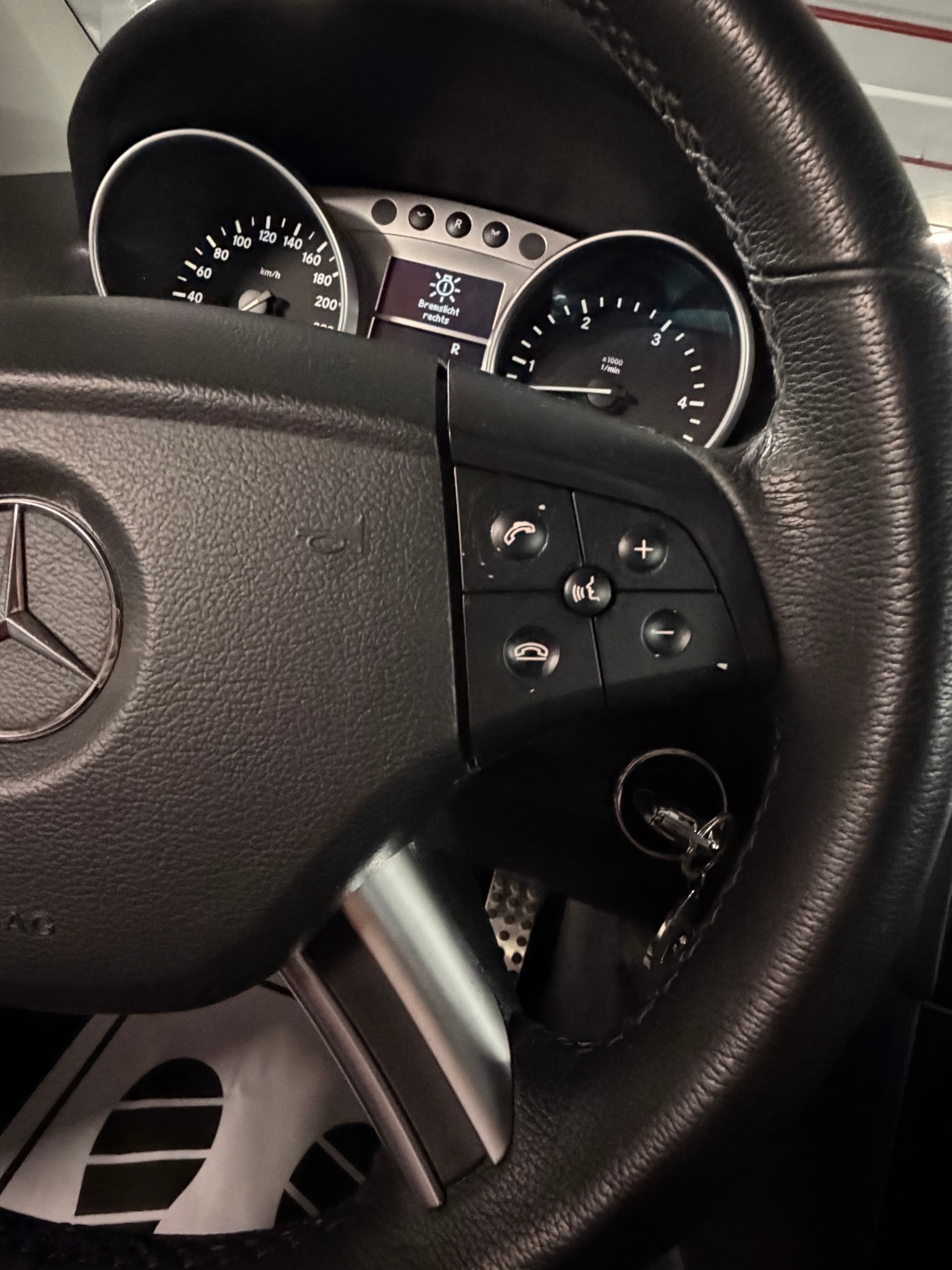 MERCEDES-BENZ ML 420 CDI 4Matic 7G-Tronic-image-10