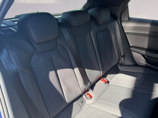 AUDI A1 Sportback 30 TFSI S Line Attraction S-tronic-image-17