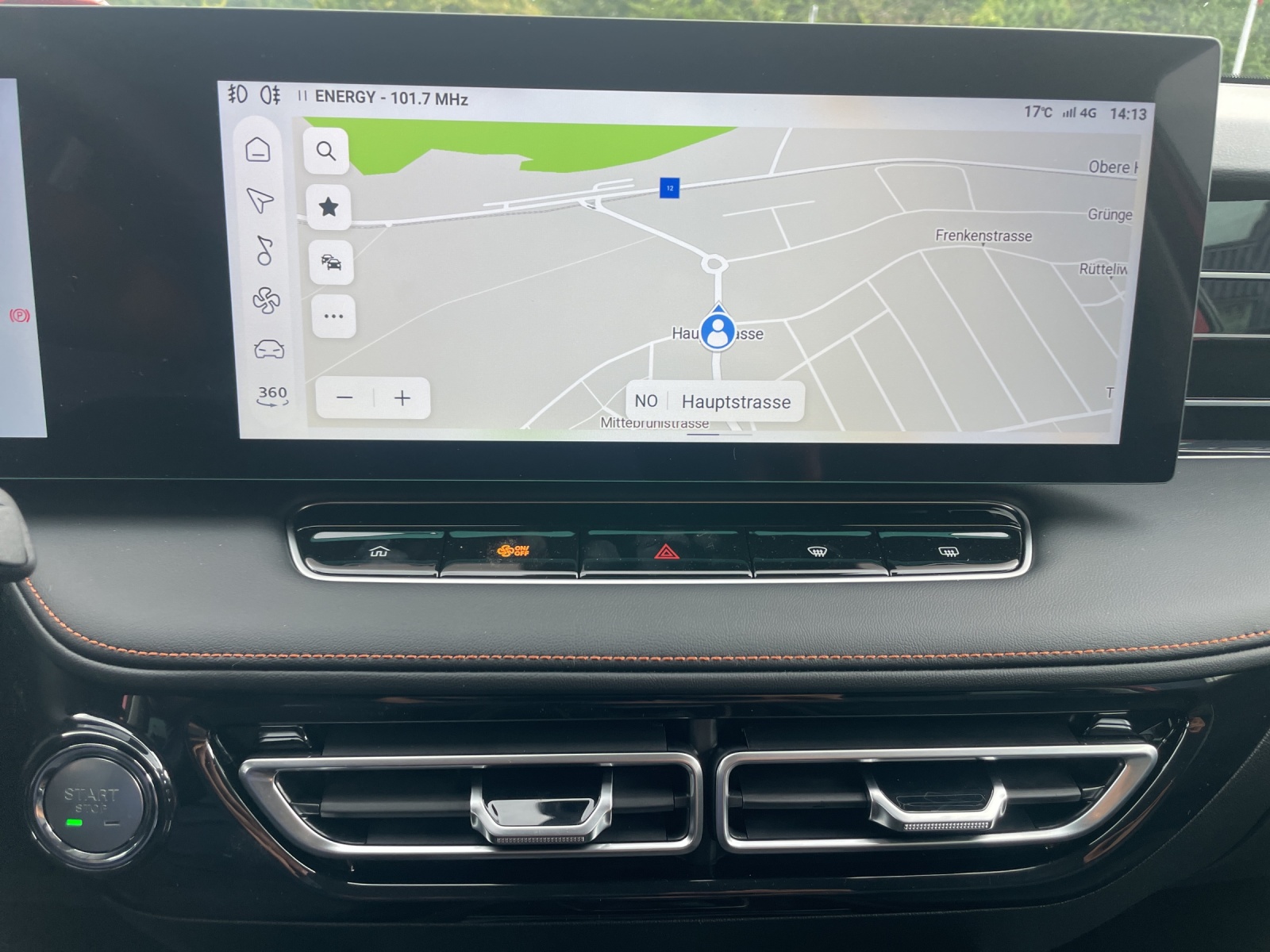 MG HS 1.5 Hybrid Luxury-image-9