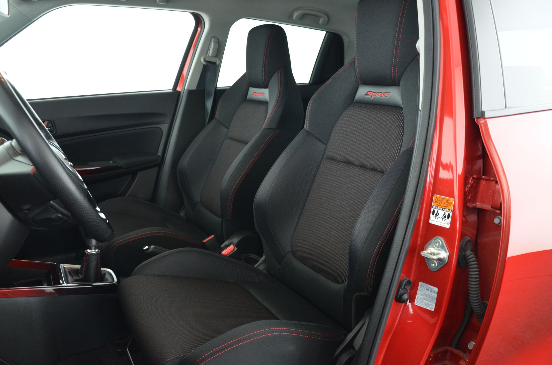 SUZUKI Swift Sport 1.4i 16V Compact Top Hybrid-image-12