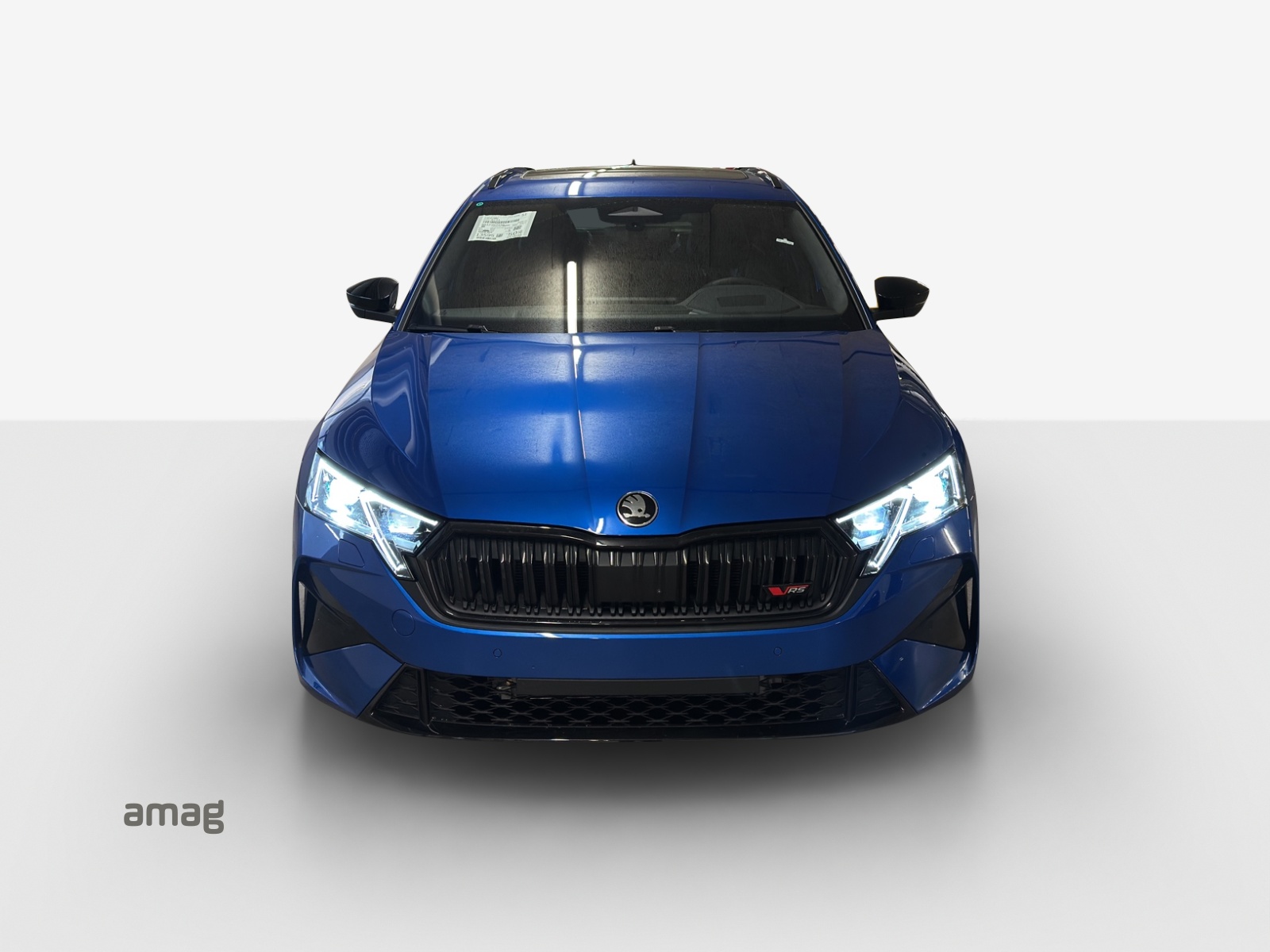 SKODA Octavia Combi 2.0 TSI DSG RS-image-19
