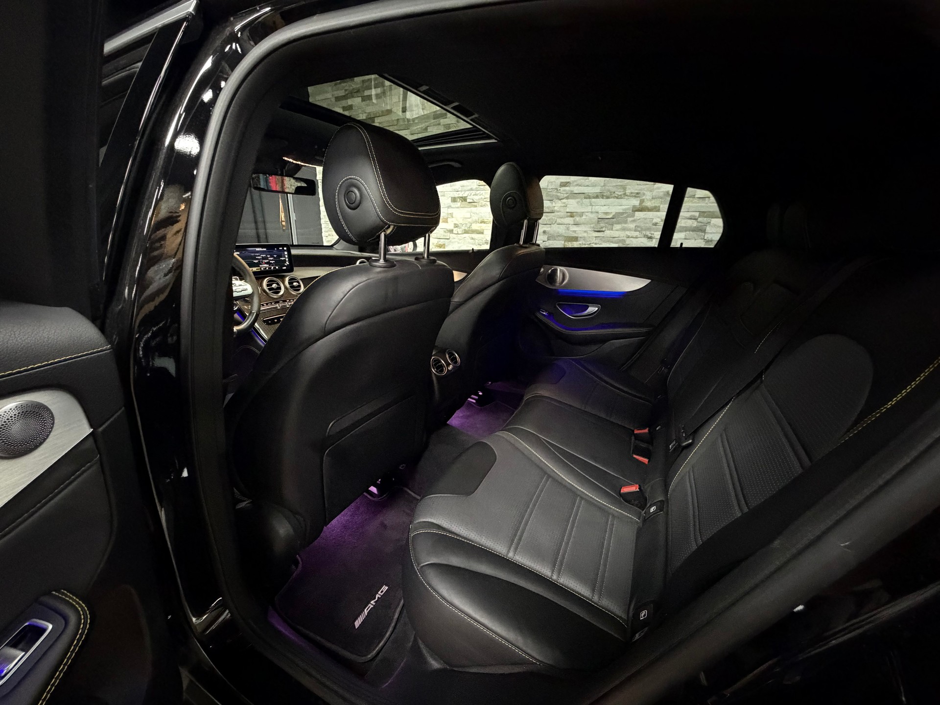 MERCEDES-BENZ GLC Coupé 63 S AMG 4Matic 9G-Tronic-image-24