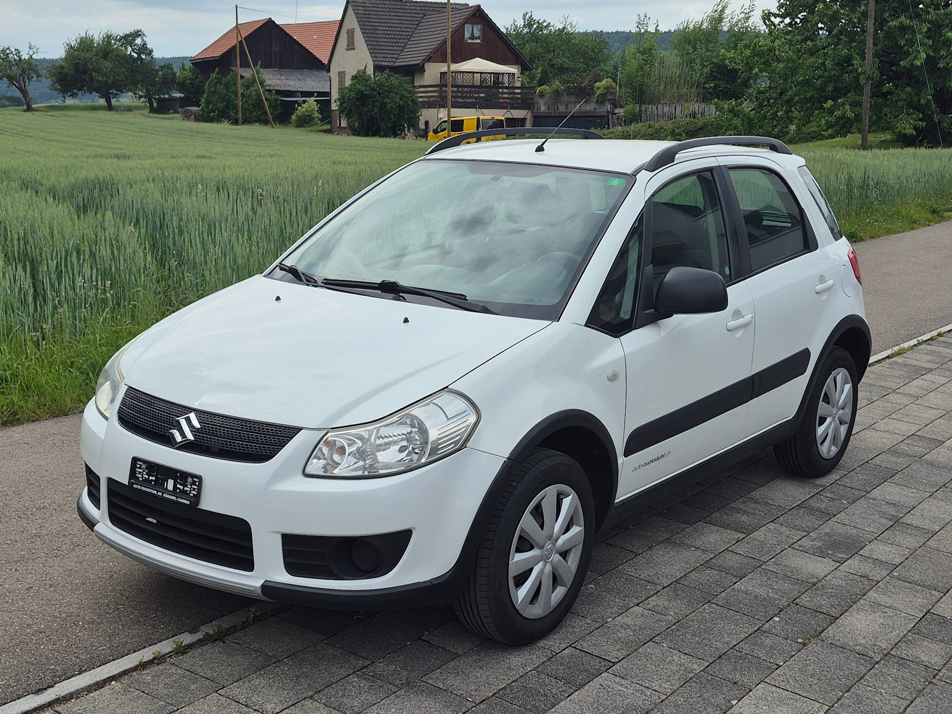 SUZUKI SX4 1.6 16V GL 4WD-showroom-element-1