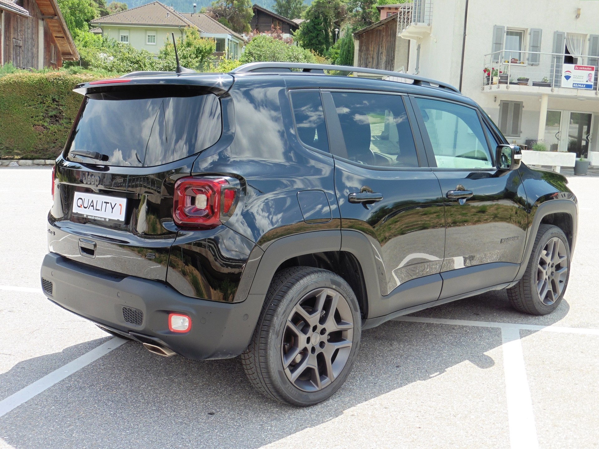 JEEP Renegade 1.3 Turbo S AWD-image-9