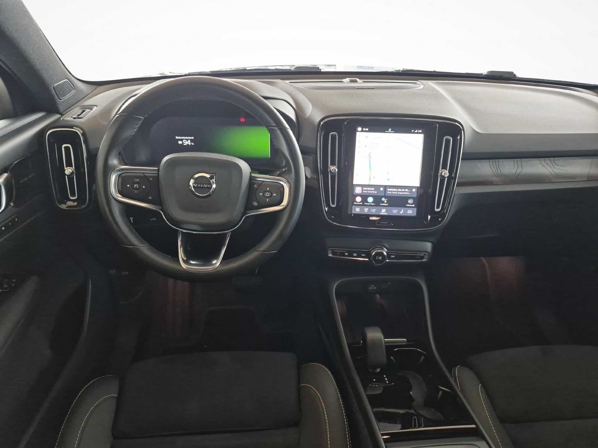 VOLVO C40 P8 Twin Recharge AWD / ab 0,99% Leasing bei Abschluss einer Protect Autoversicherung-image-8