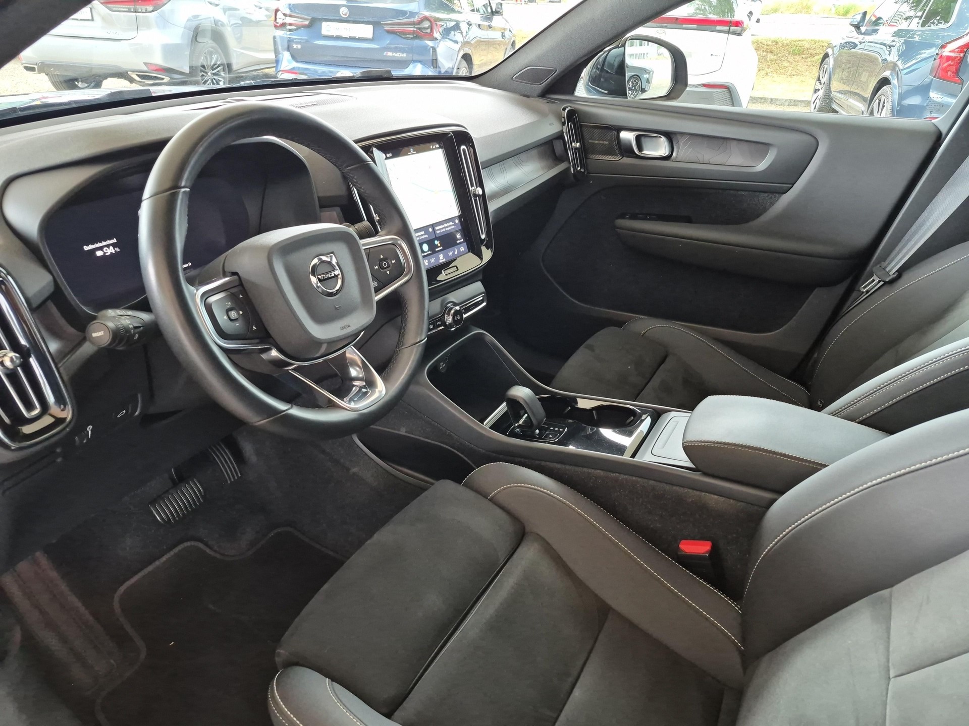 VOLVO C40 P8 Twin Recharge AWD / ab 0,99% Leasing bei Abschluss einer Protect Autoversicherung-image-12