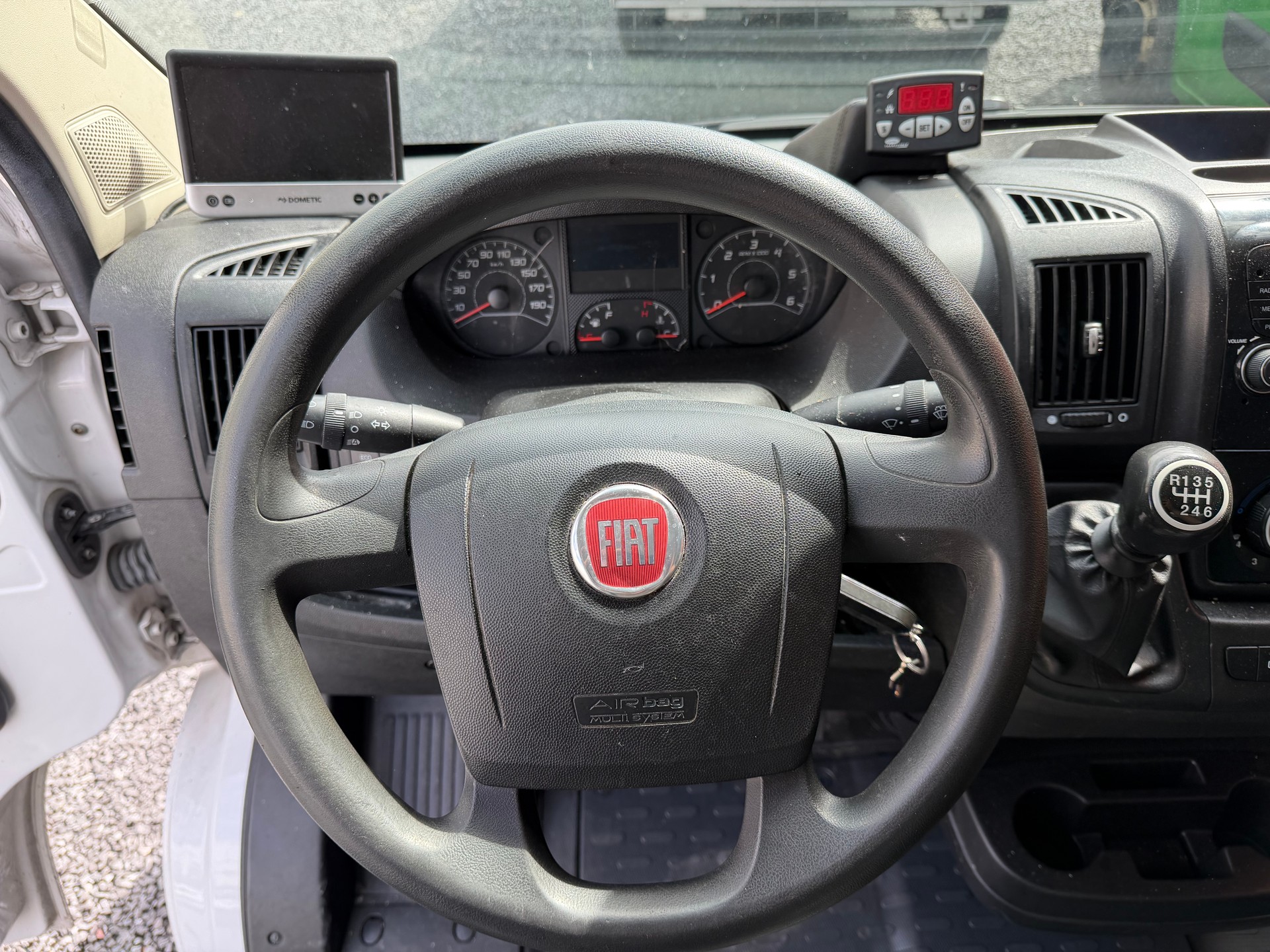FIAT Ducato 35 2.3 MJ Tiefkühler -20-image-11