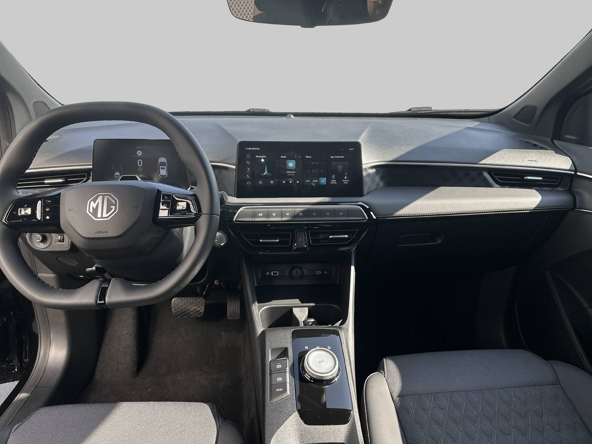 MG 3 1.5 Hybrid Luxury-image-4