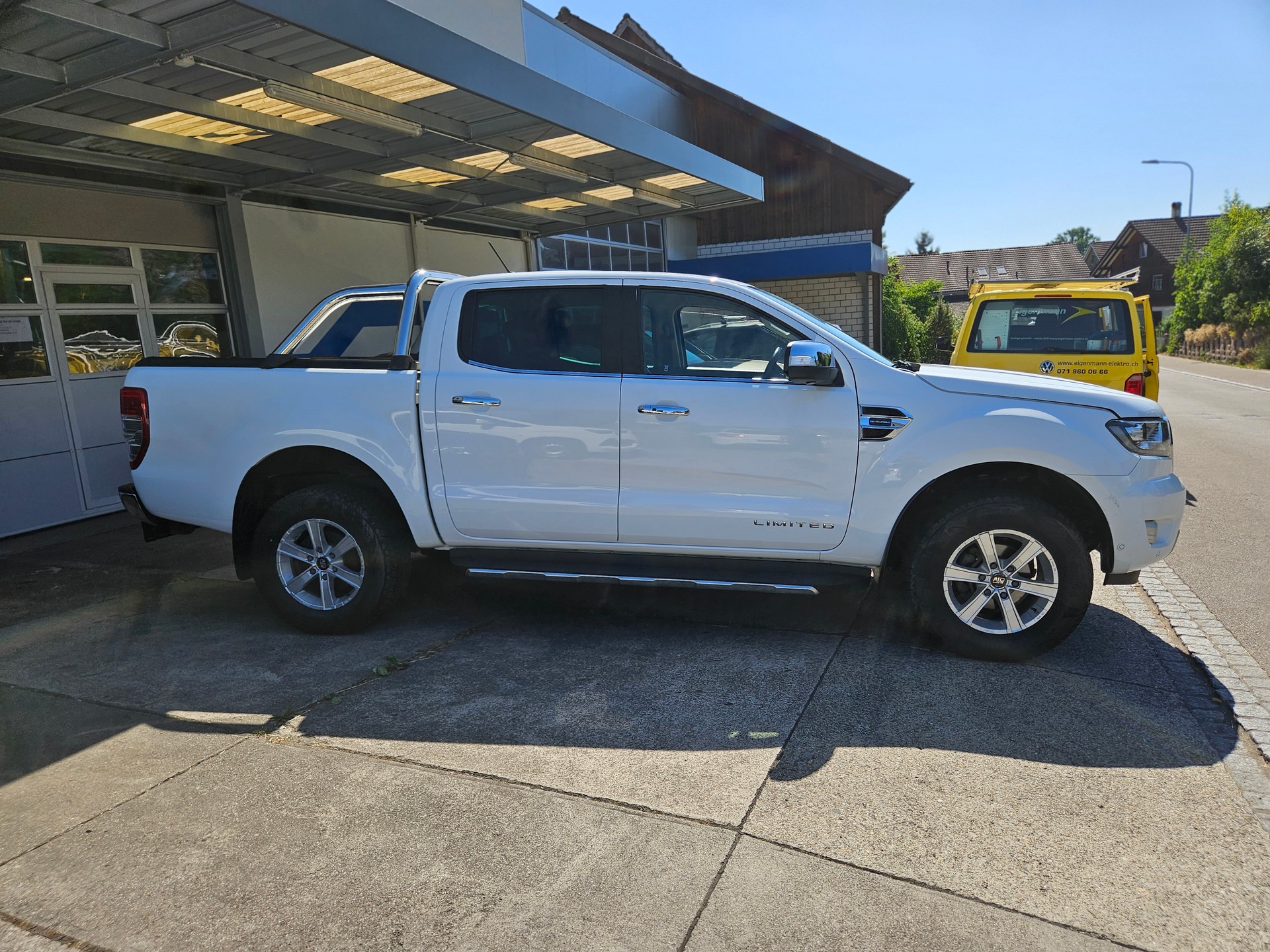 FORD Ranger Limited 2.0 Eco Blue 4x4 A-image-3