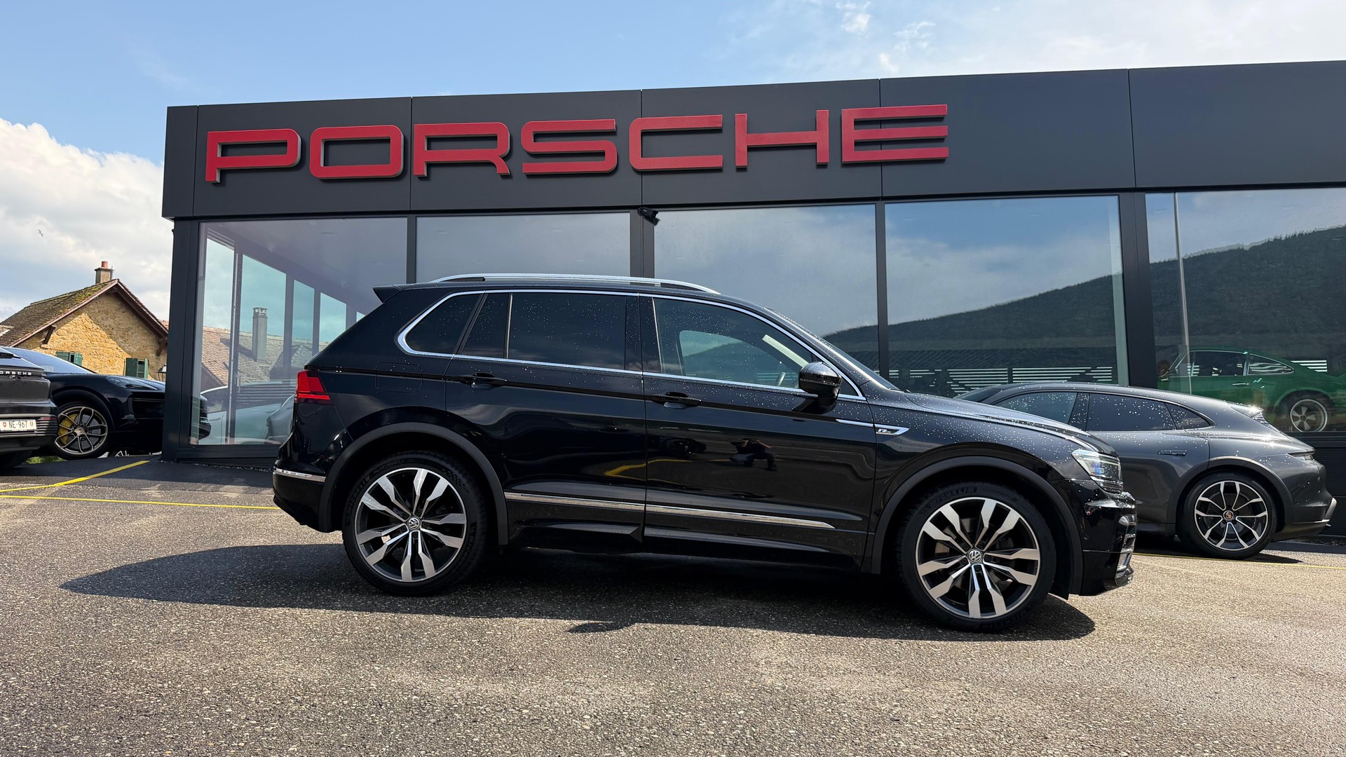 VW Tiguan 2.0TSI R-Line Highline 4Motion DSG