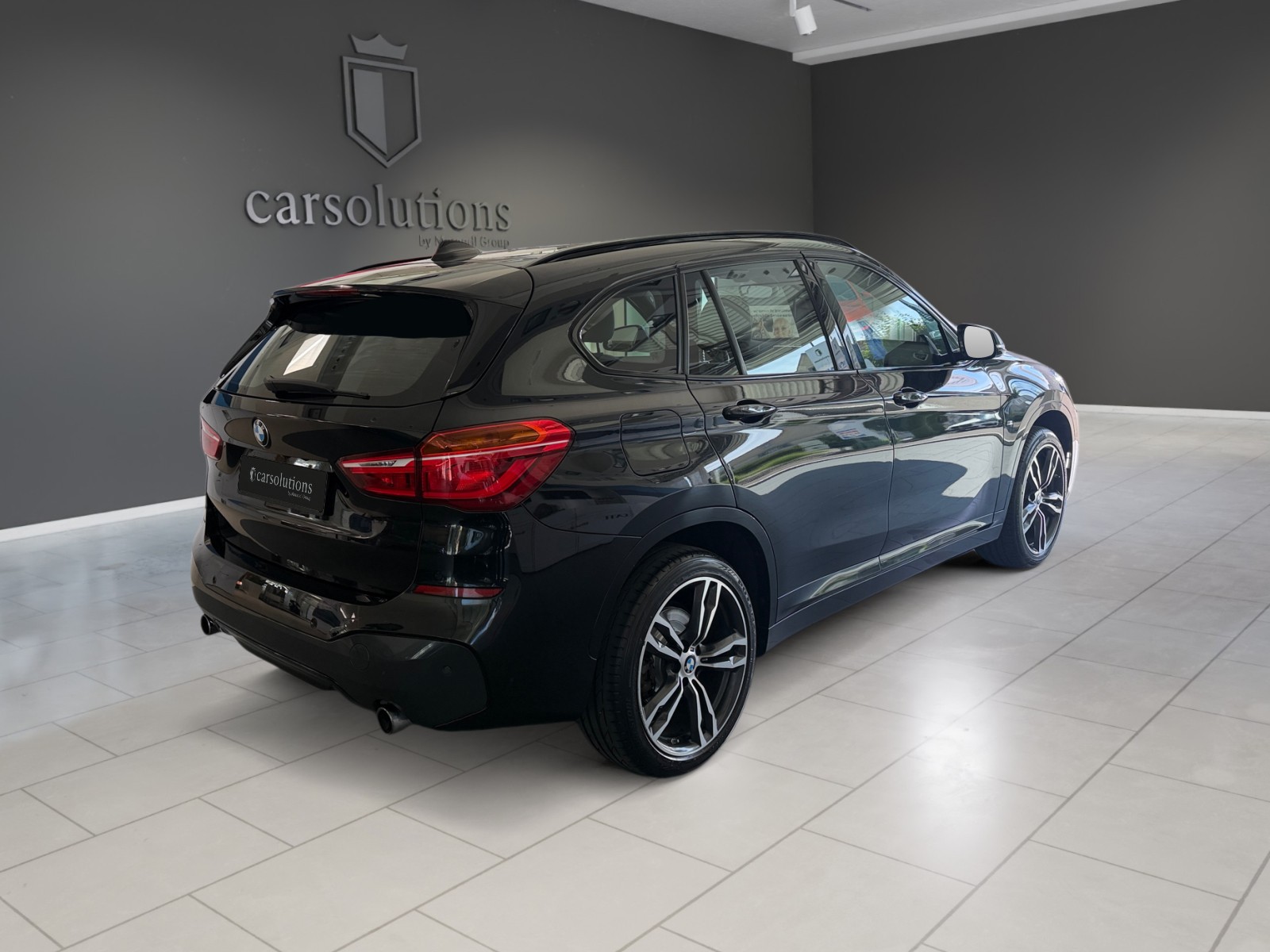 BMW X1 xDrive 25i M Sport Steptronic-showroom-element-3