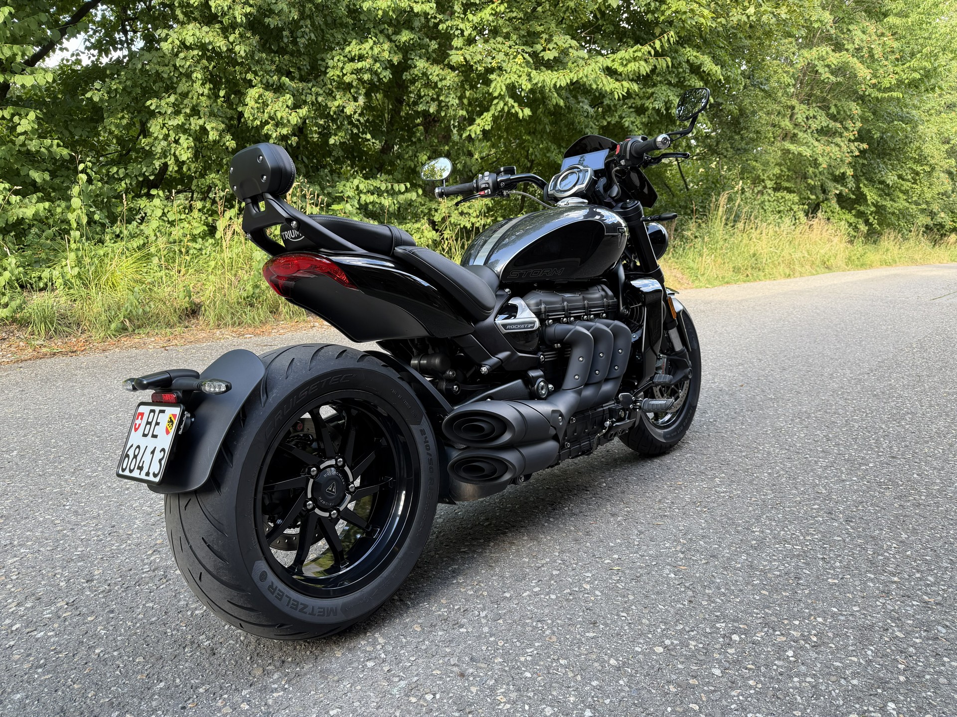 TRIUMPH Rocket 3 GT Storm-image-2