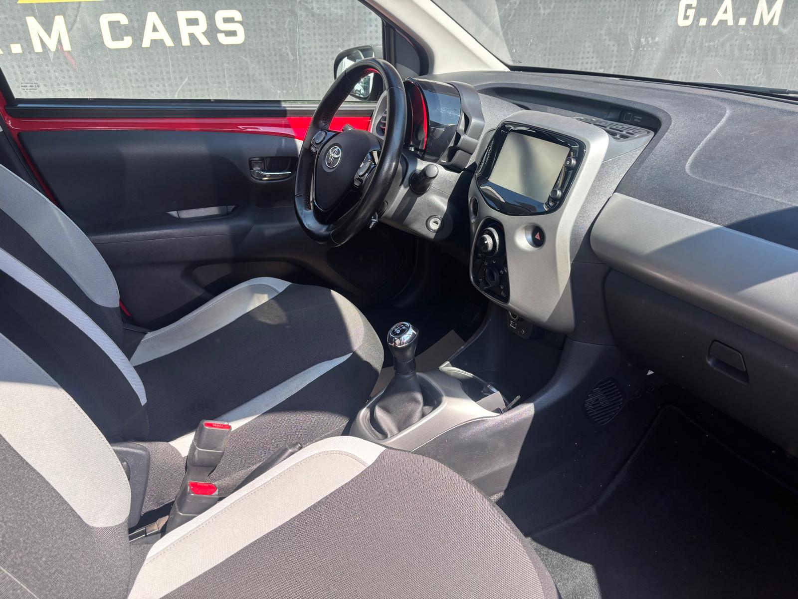 TOYOTA Aygo 1.0 VVT-i x-image-6