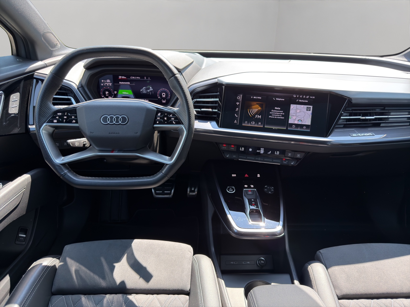 AUDI Q4 Sportback e-tron 50 quattro-image-9