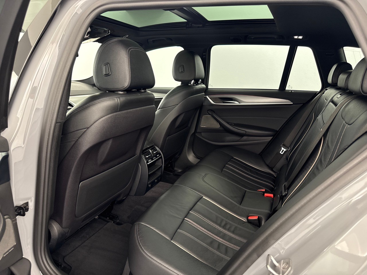 BMW 530d xDrive Touring ''Umbau im M5-Look''-image-5