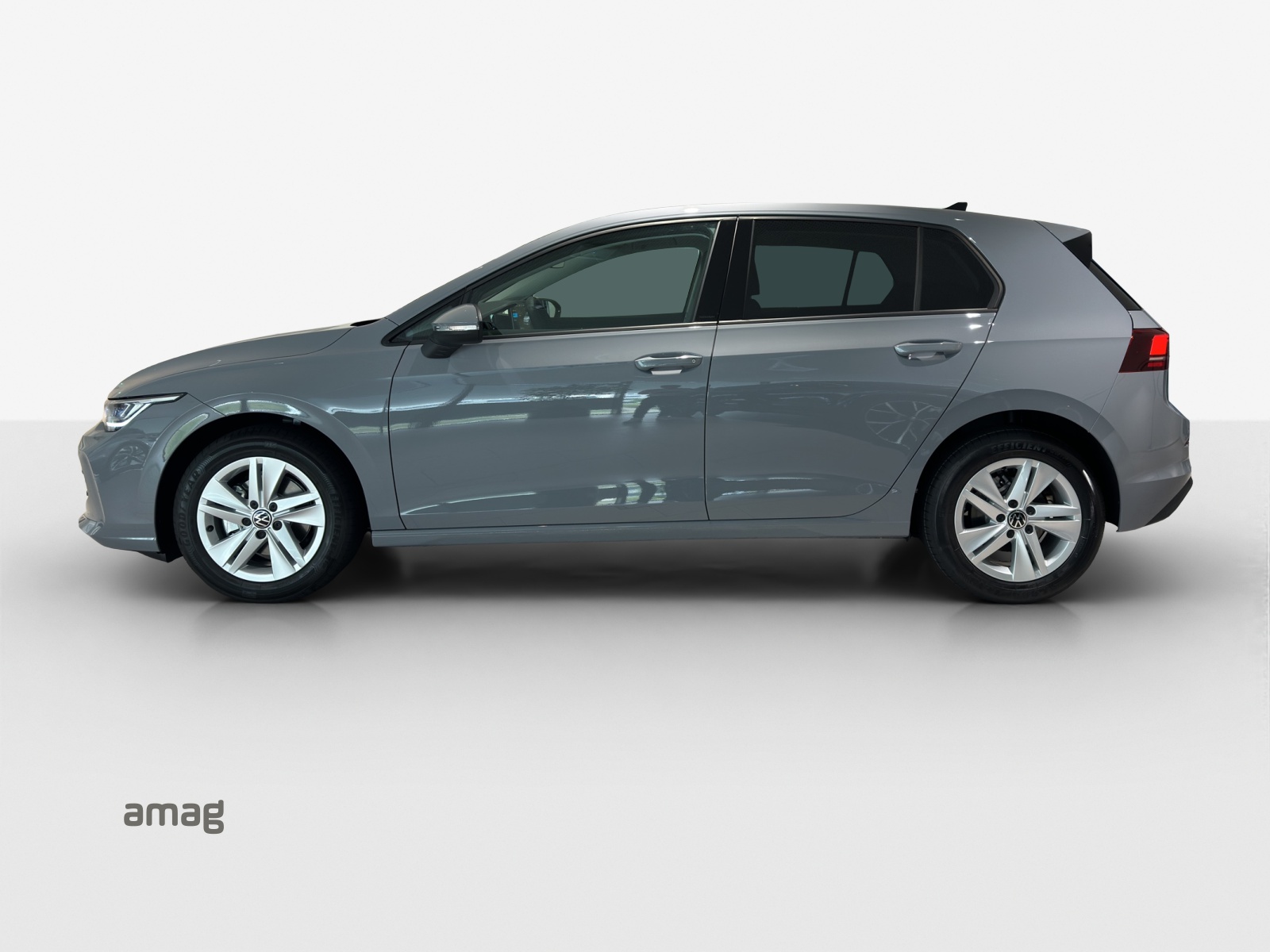 VW Golf 1.5 e TSI mHEV Value DSG-showroom-element-1
