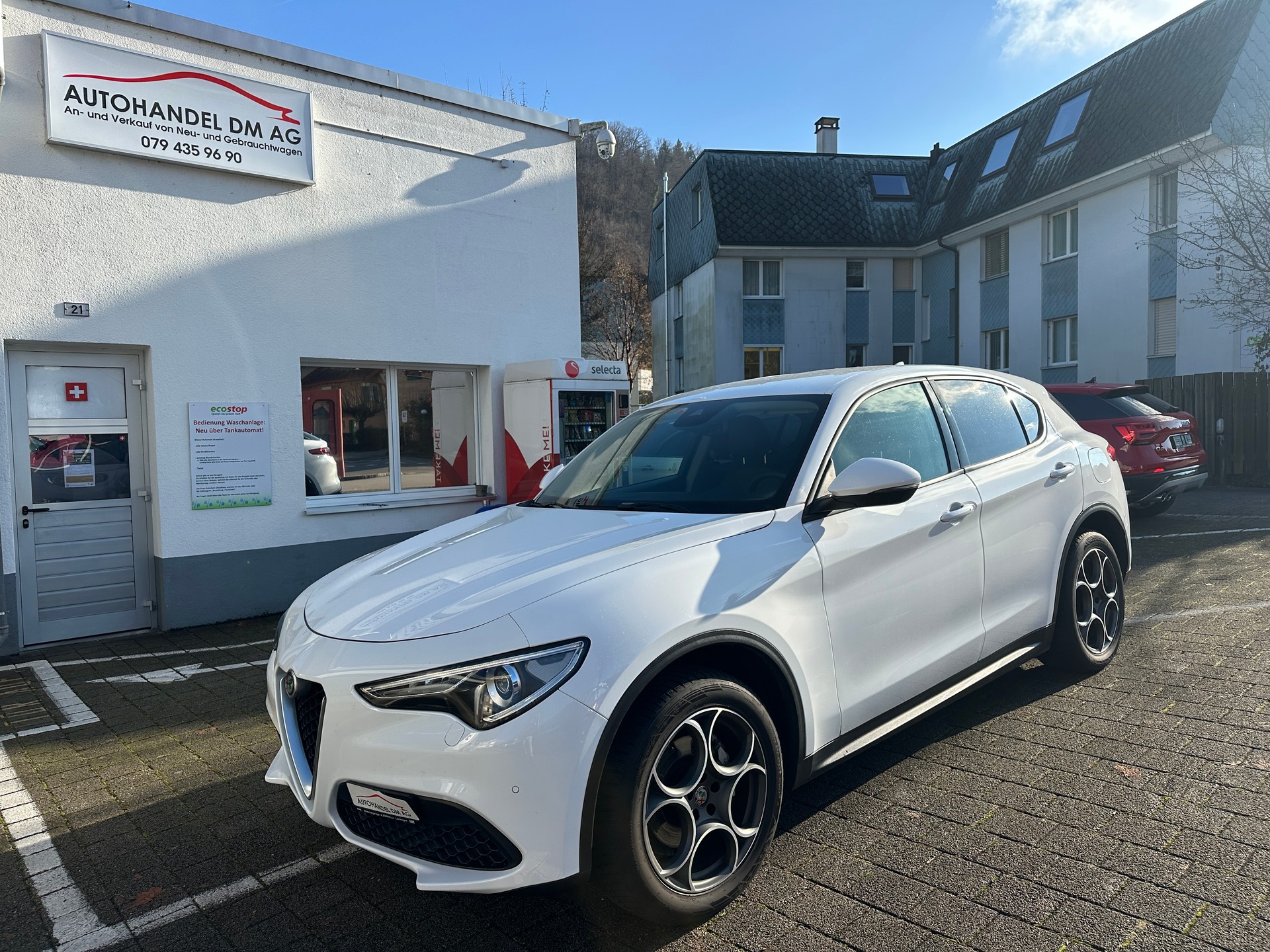 ALFA ROMEO Stelvio 2.2 JTDM Business Automatic Q4-showroom-element-1