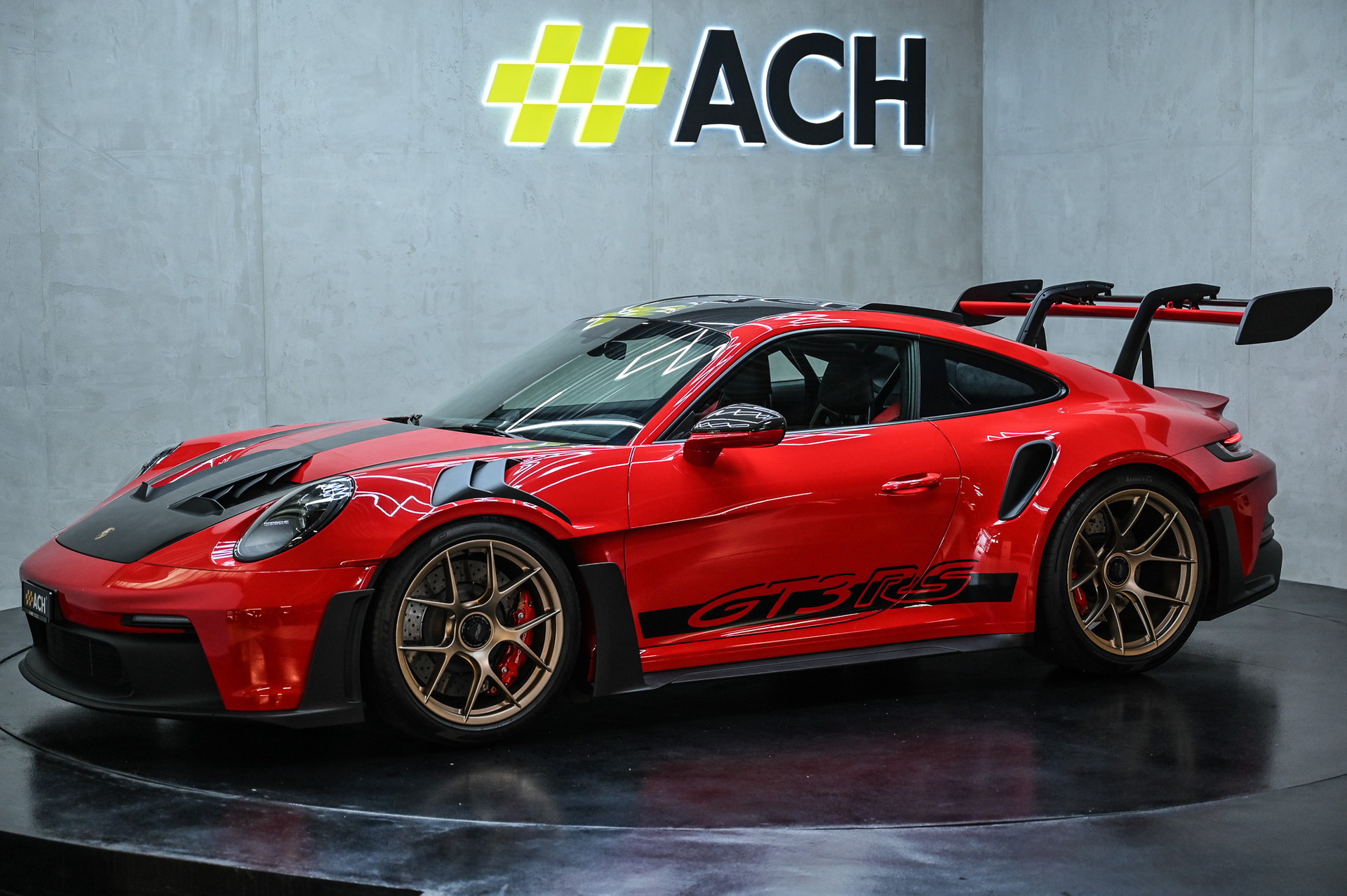 PORSCHE 911 GT3 RS PDK Weissach-Paket-showroom-element-3