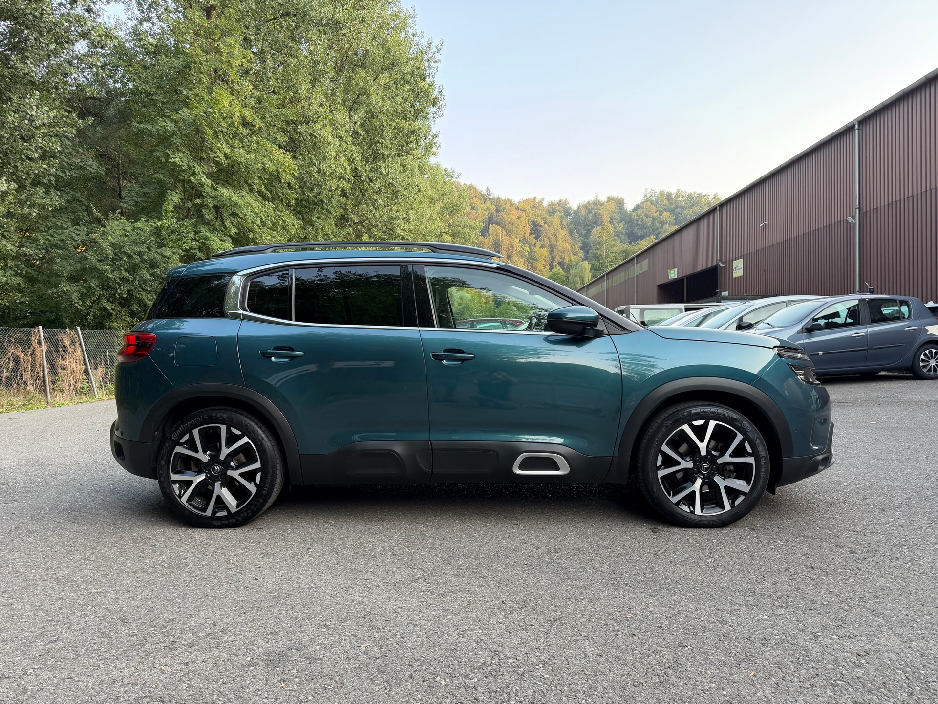 CITROEN C5 Aircross 1.5 BlueHD Shine EAT8-image-3