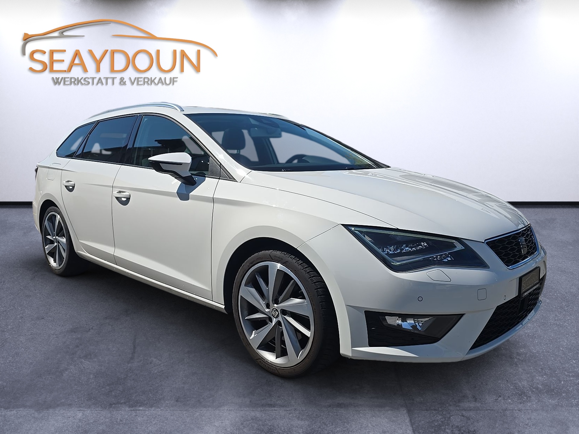 SEAT Leon ST 1.8 TSI FR DSG-showroom-element-1