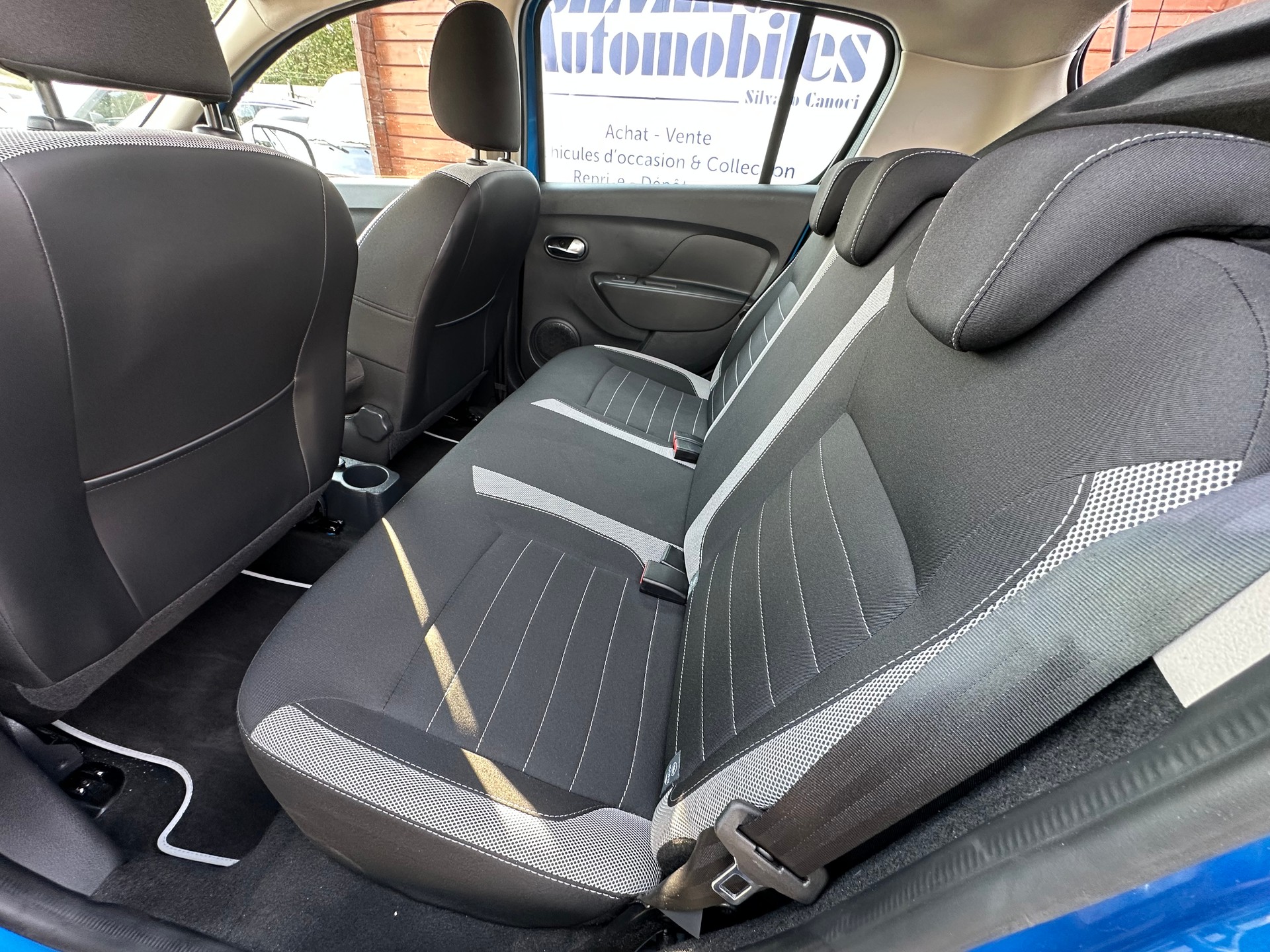 DACIA Sandero 0.9 Lauréate-image-12