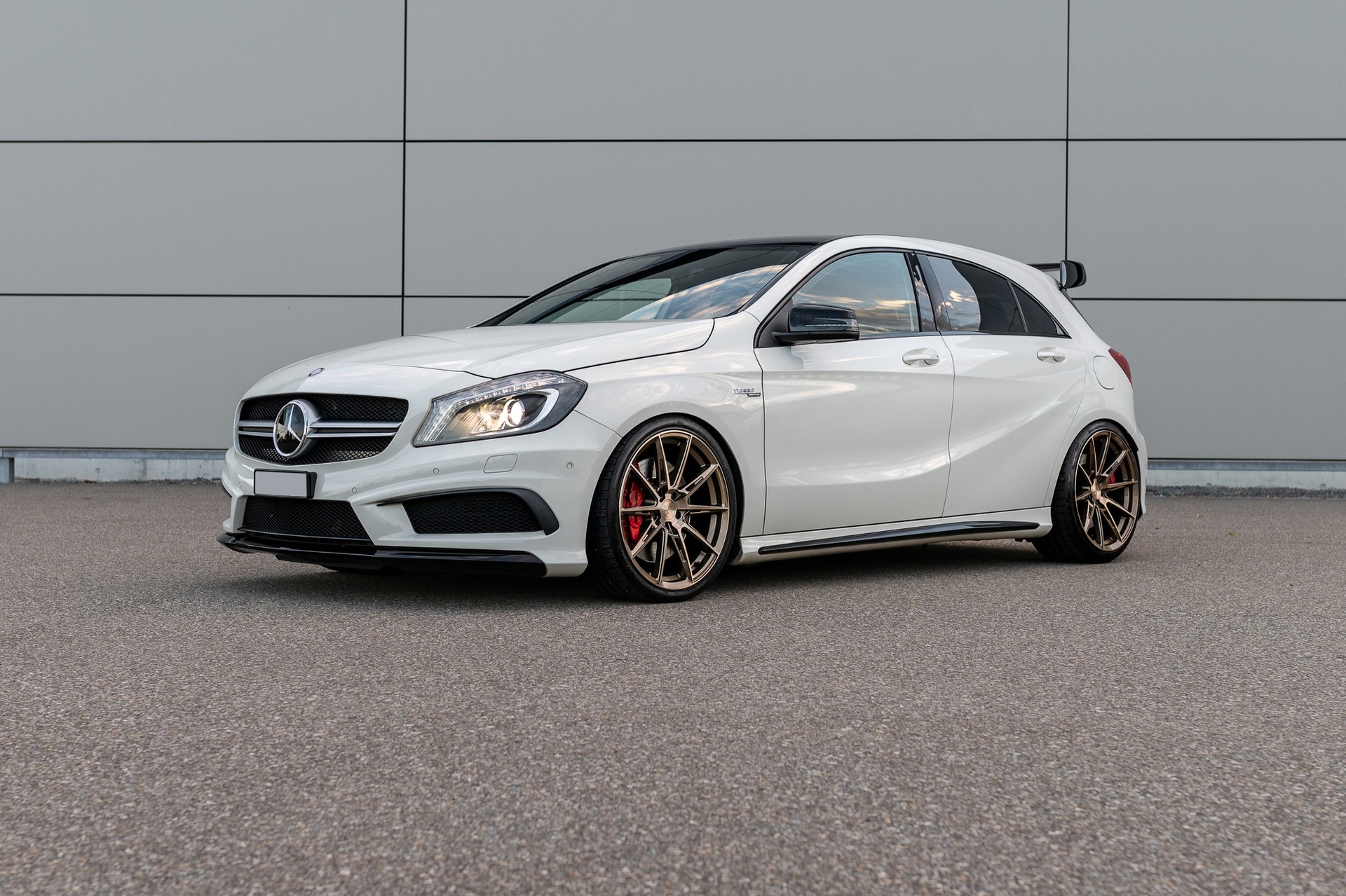 MERCEDES-BENZ A 45 AMG 4m