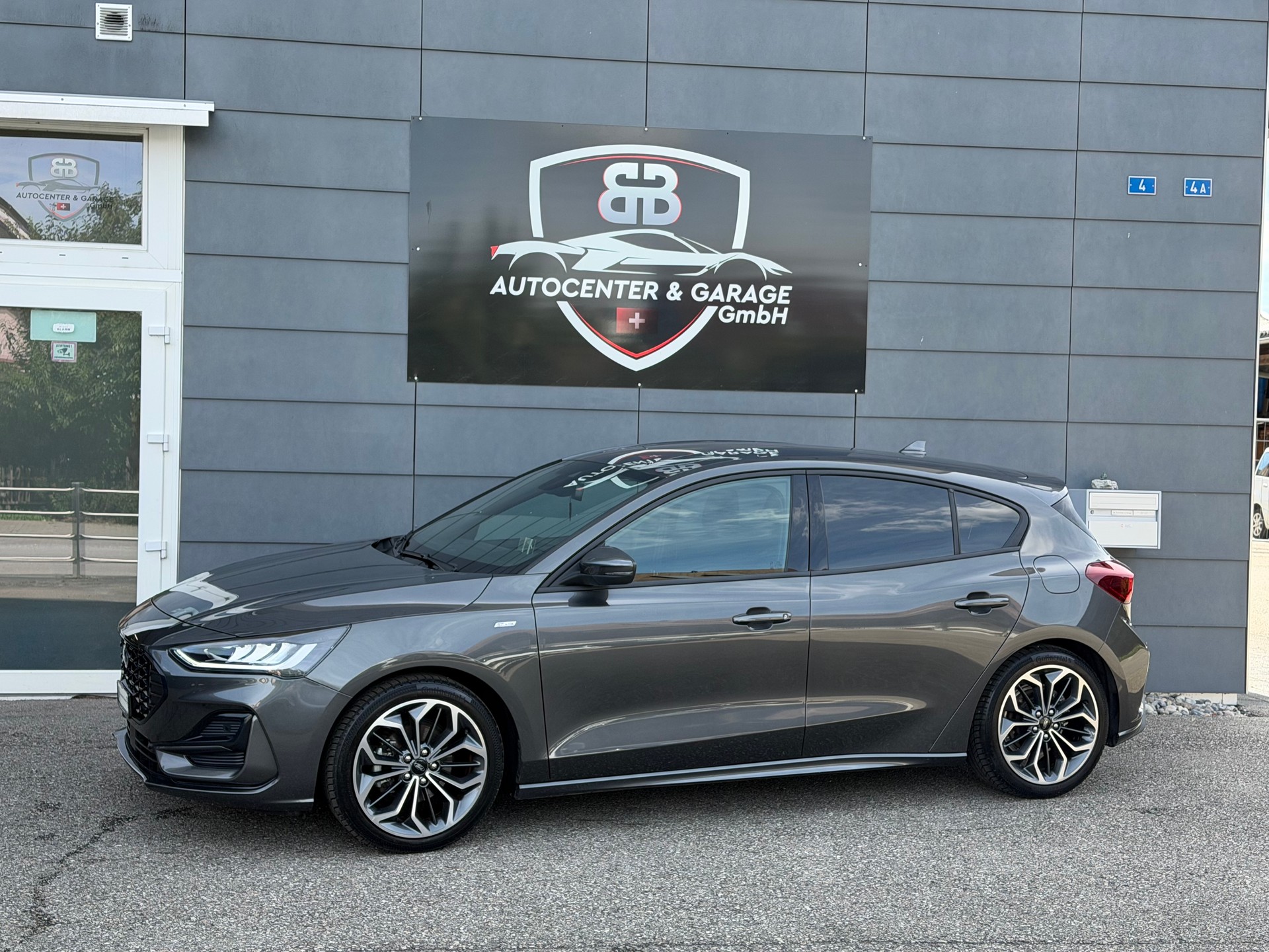 FORD Focus 1.0 MHEV ST-Line X Automat ** AHK 1500 KG **-showroom-element-2
