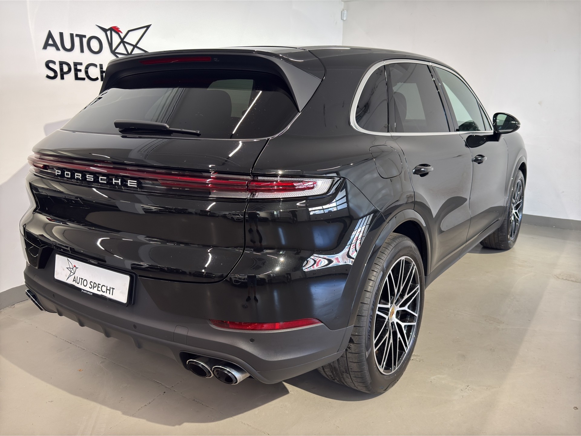 PORSCHE Cayenne Tiptronic-image-4