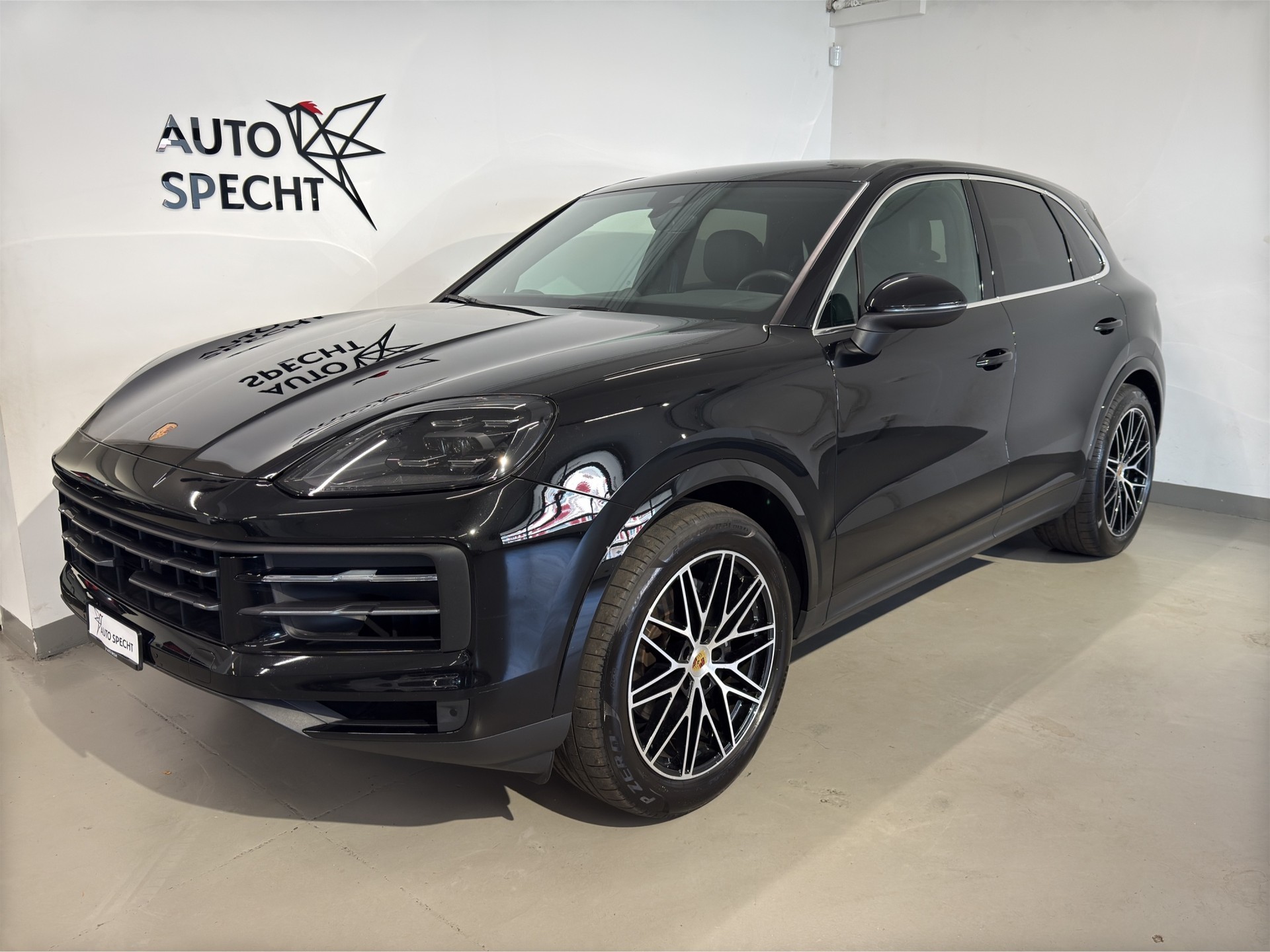 PORSCHE Cayenne Tiptronic-showroom-element-1
