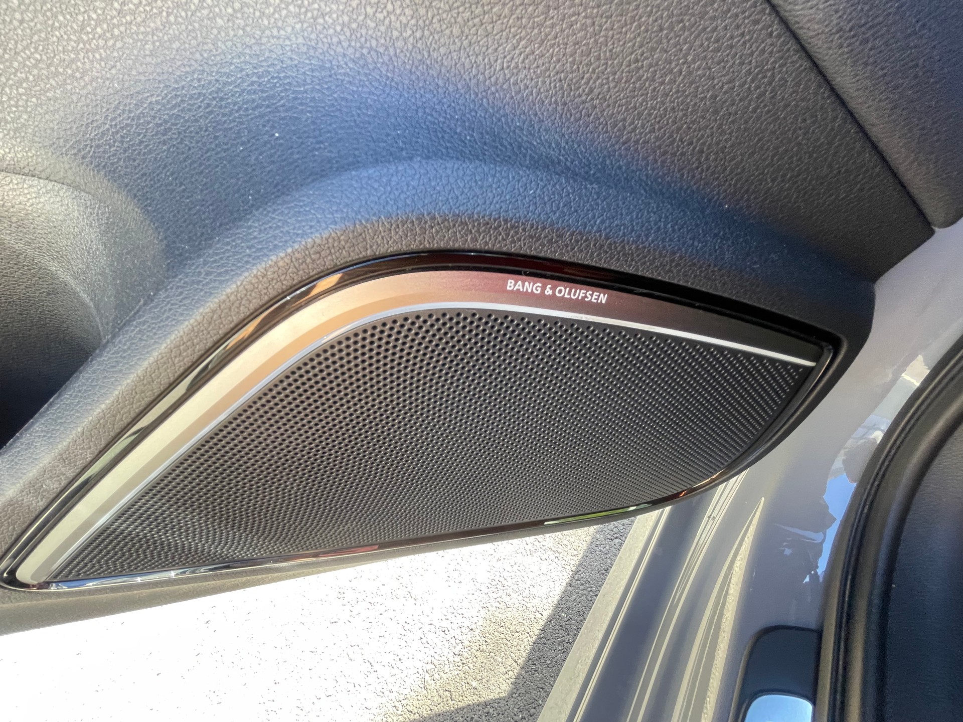AUDI A3 Sportback 1.8 TFSI Ambition quattro S-tronic mit absoluter Top-Ausstattung!!-image-11